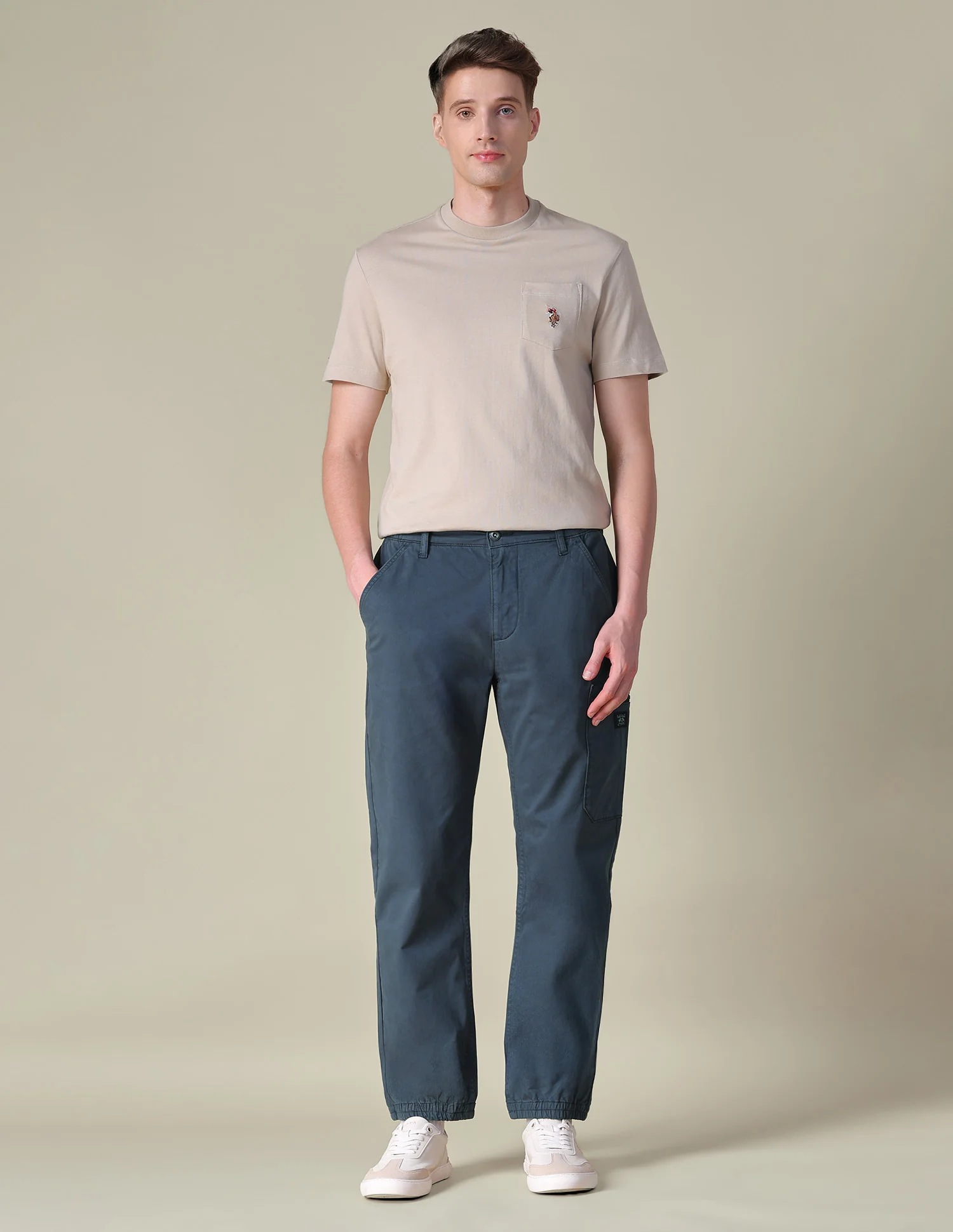Solid Regular Fit Cargos - Image 3