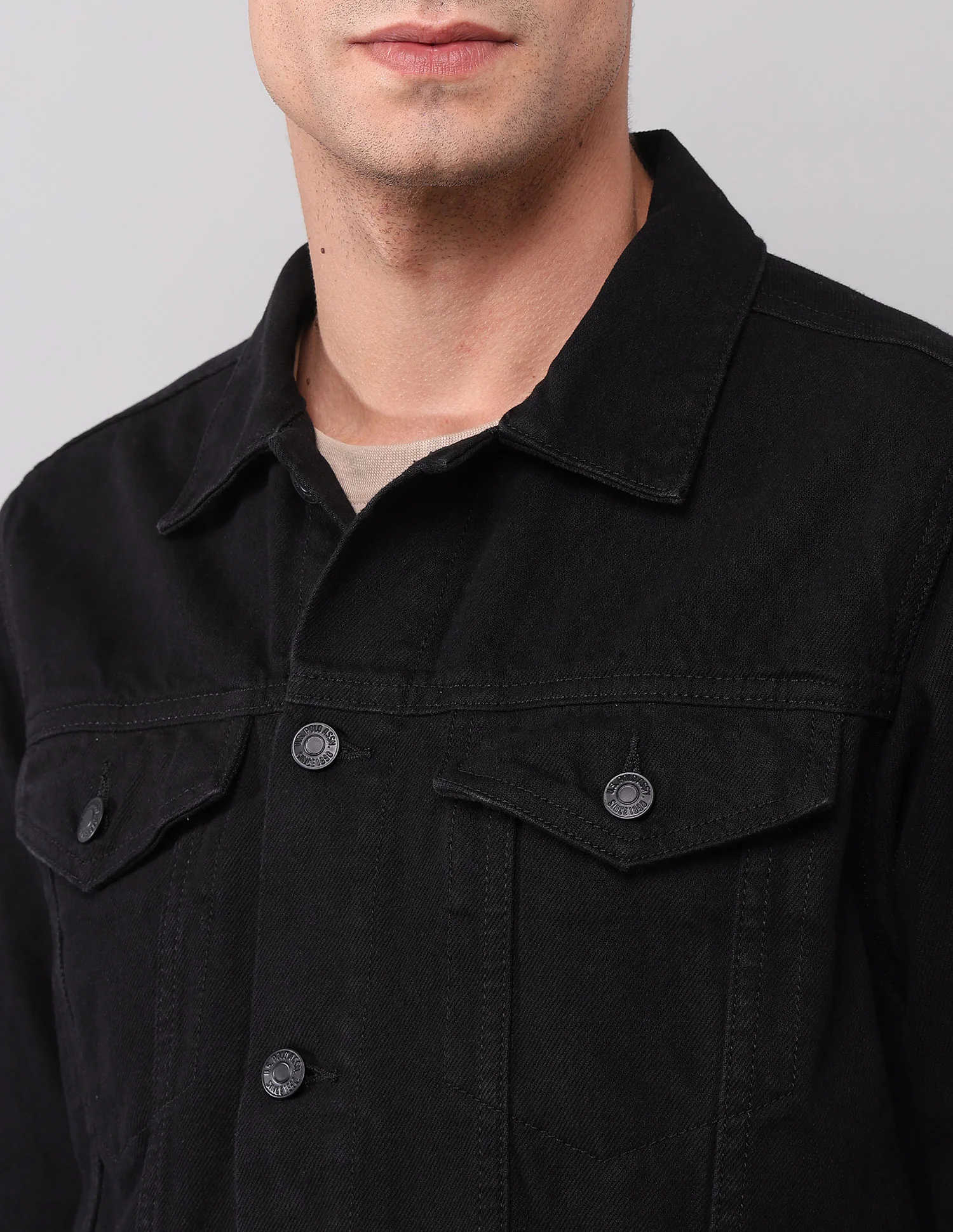 Solid Regular Fit Denim Jacket - Image 7