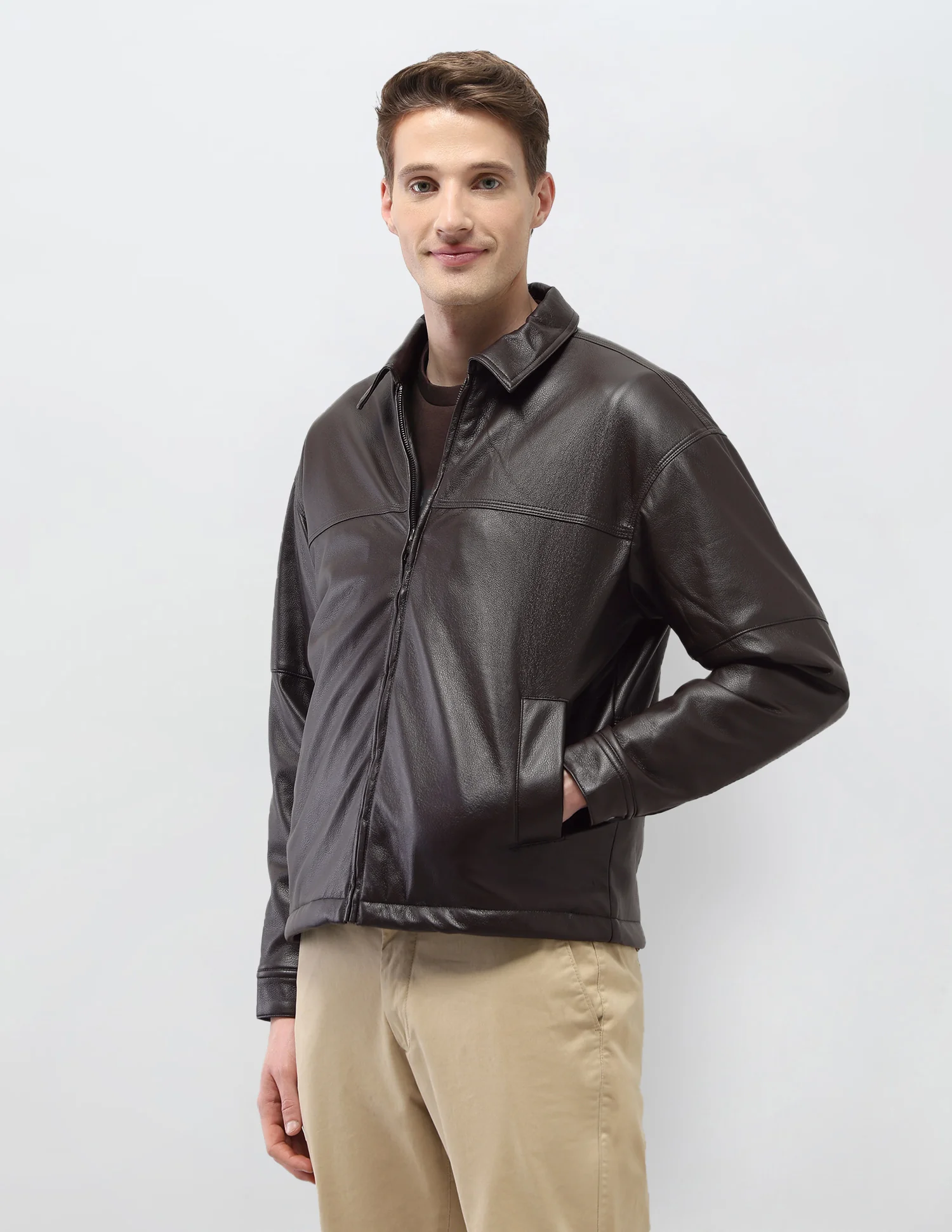 Solid Regular Fit Jacket - Image 4
