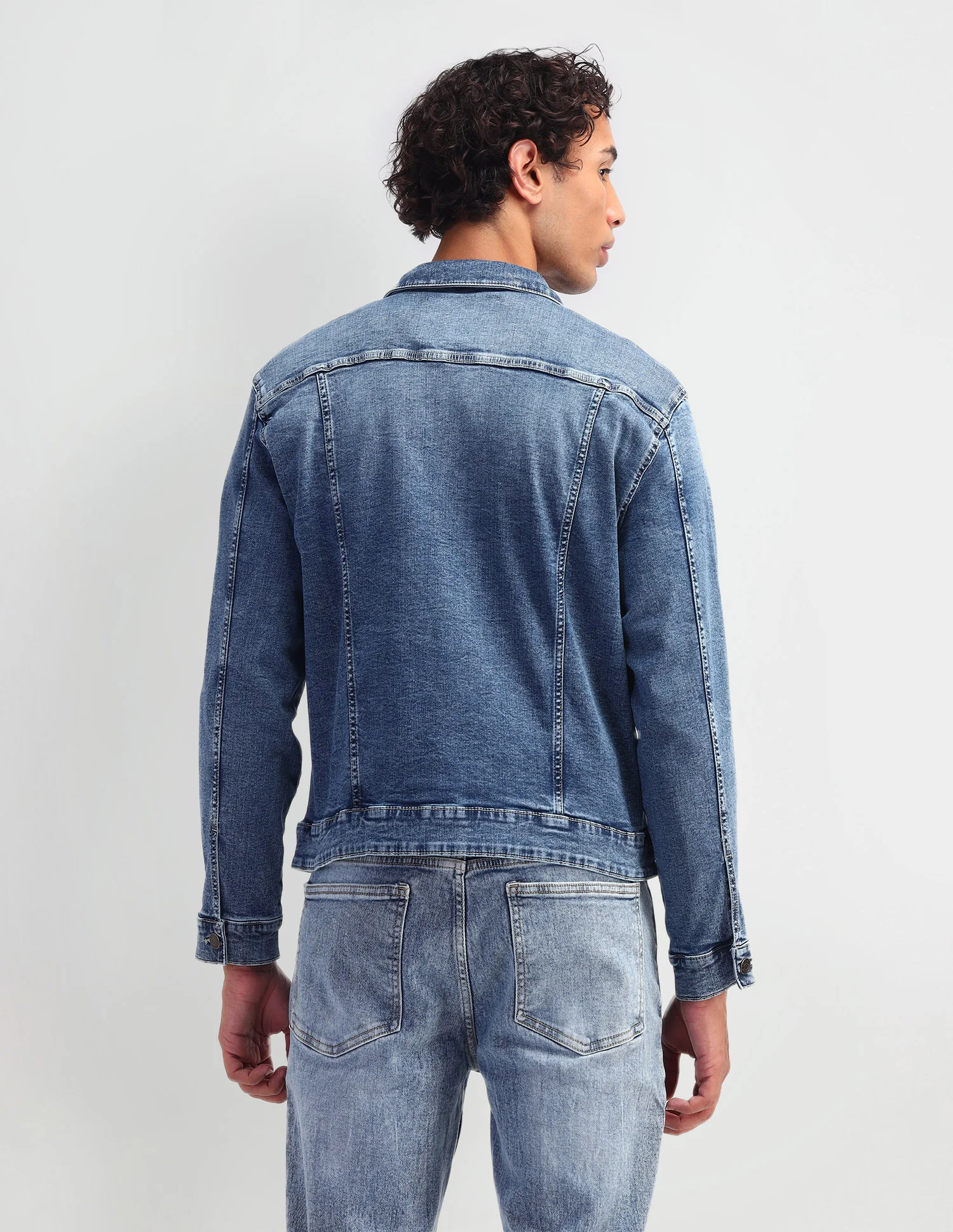 Solid Regular Fit Jacket - Image 5
