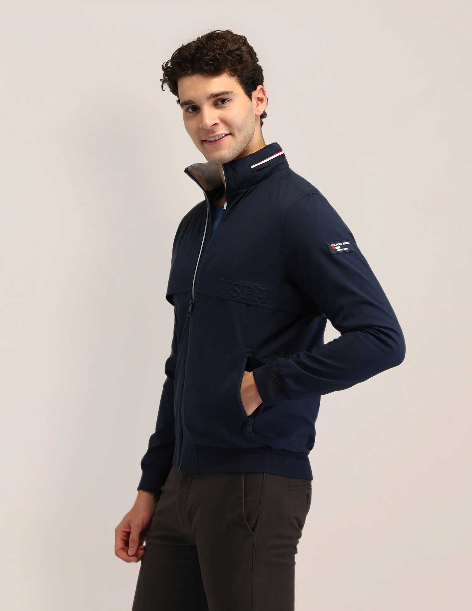 Solid Regular Fit Jacket - Image 4