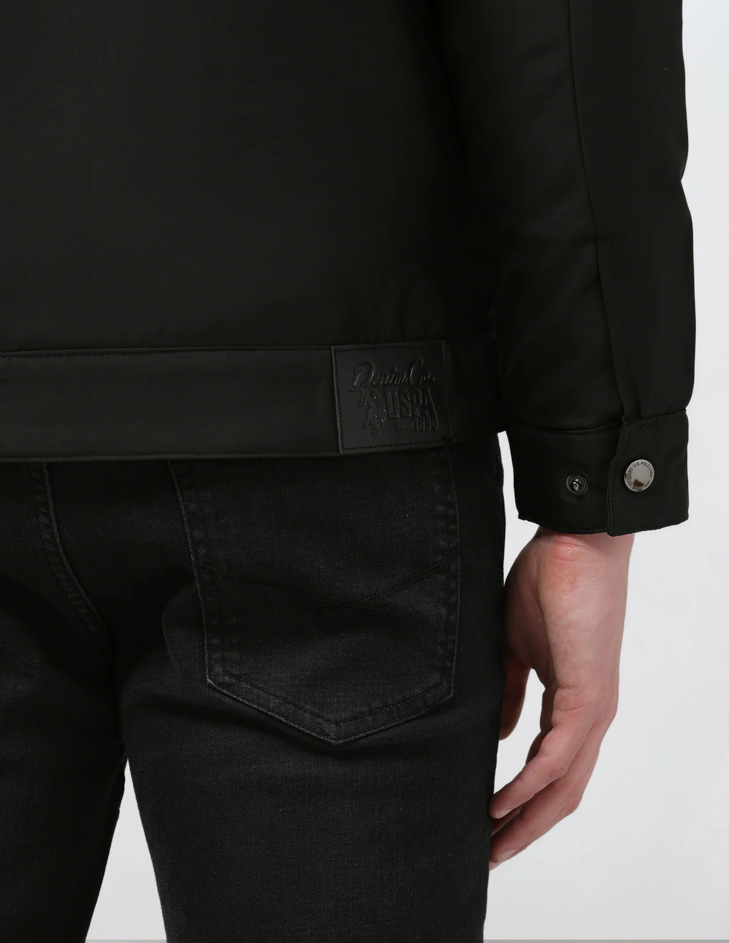 Solid Regular Fit Jacket - Image 9