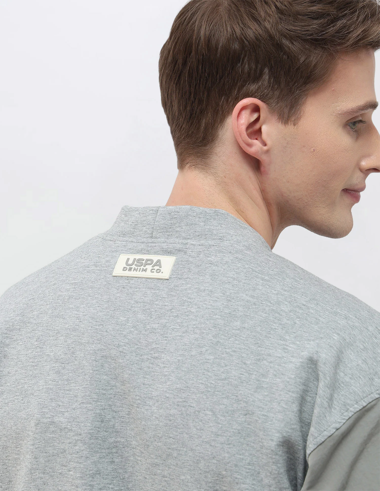 Solid Regular Fit Jacket - Image 8