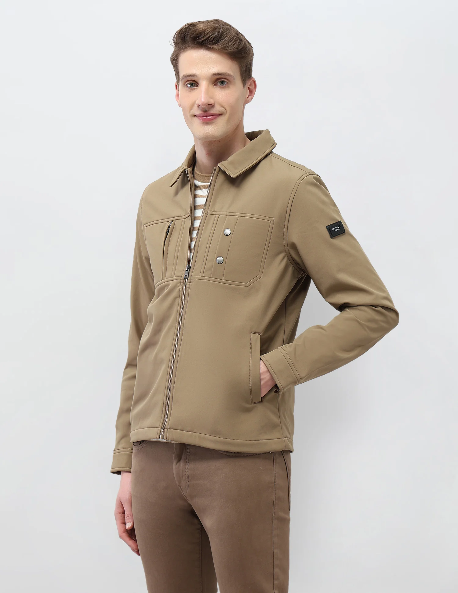 Solid Regular Fit Jacket - Image 4