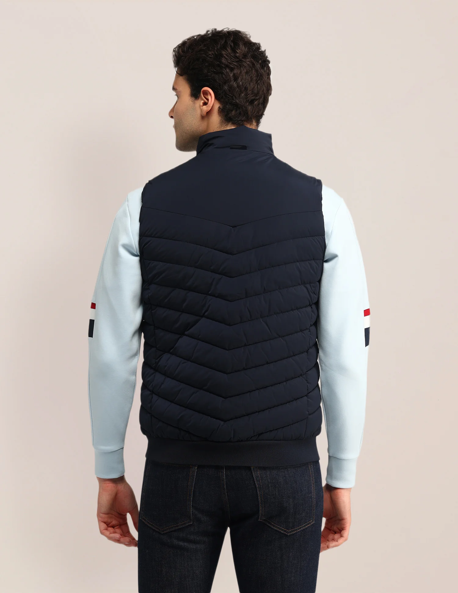 Solid Regular Fit Jacket - Image 5