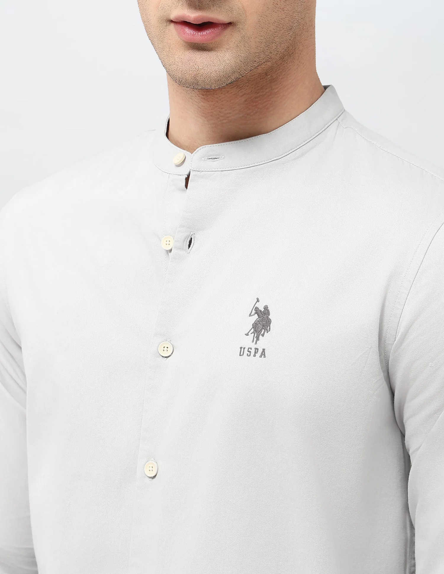 Solid Regular Fit Mandarin Shirt - Image 7