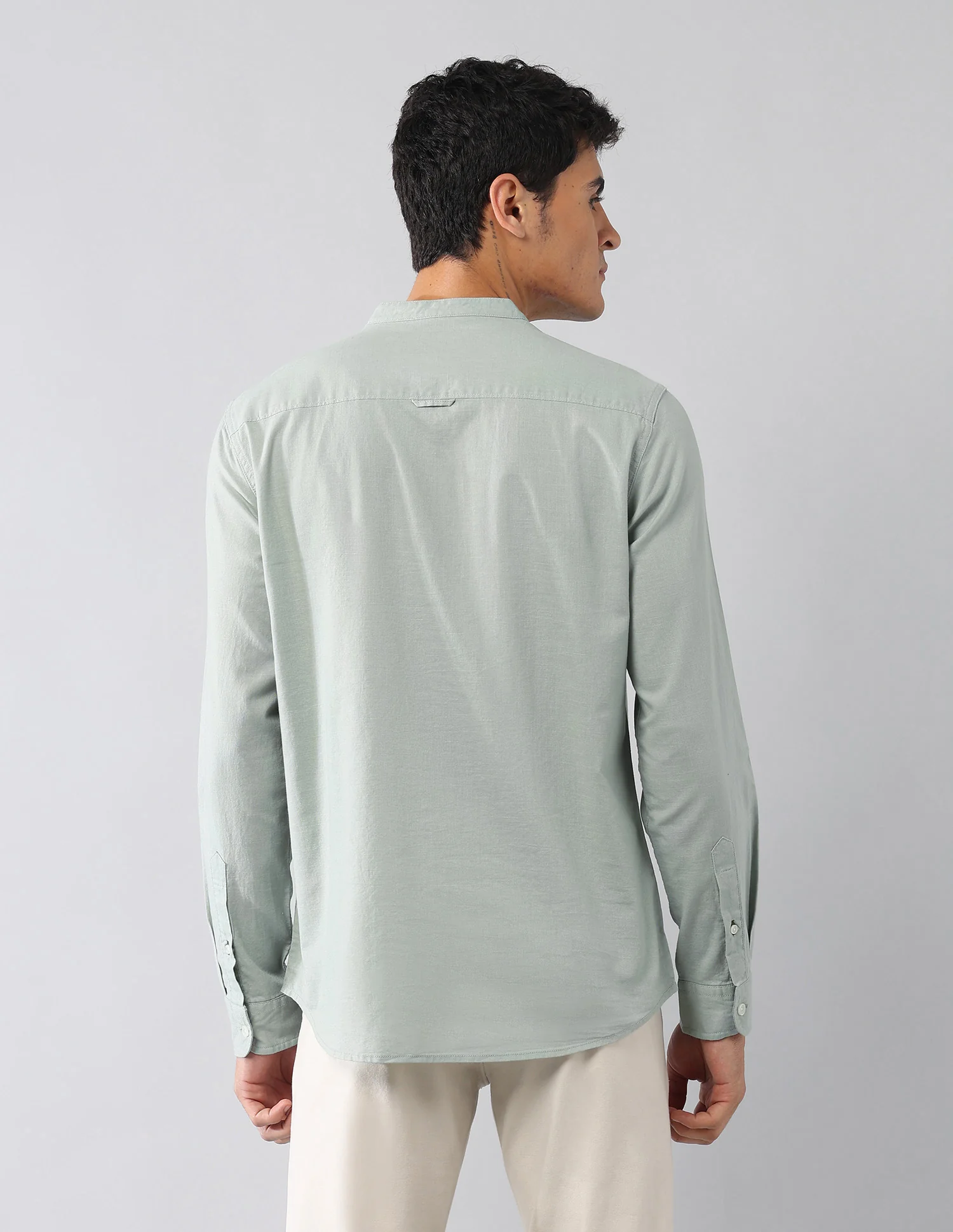 Solid Regular Fit Mandarin Shirt - Image 5