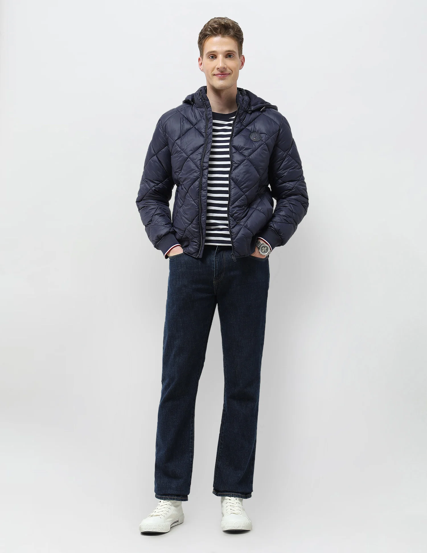 Solid Regular Fit Puffer Jacket - Image 3