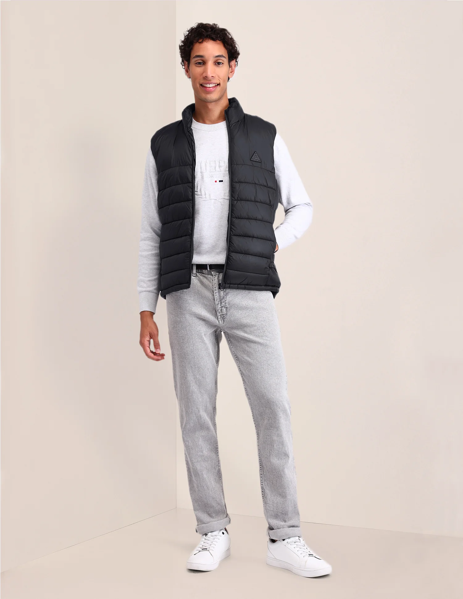 Solid Regular Fit Puffer Jacket - Image 3