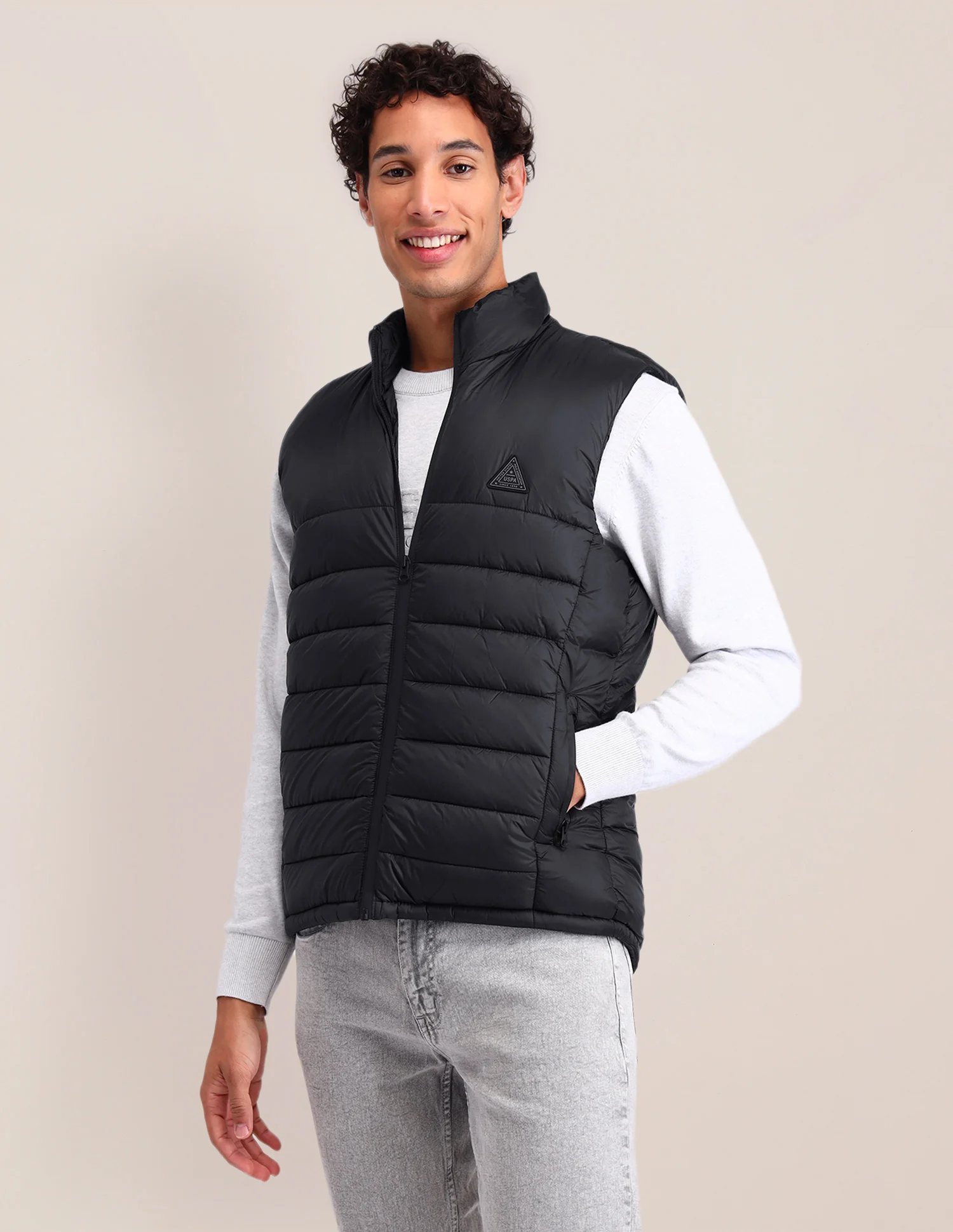 Solid Regular Fit Puffer Jacket - Image 4