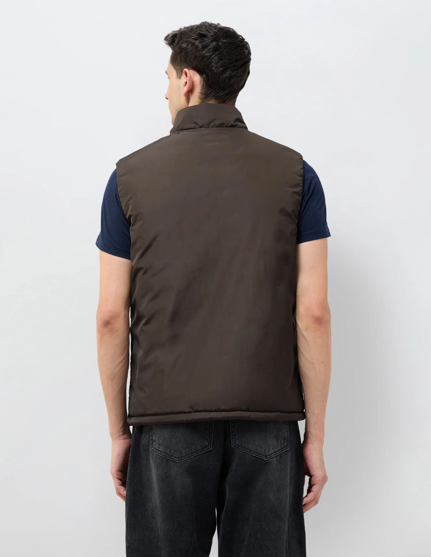 Solid Regular Fit Reversible Jacket - Image 10