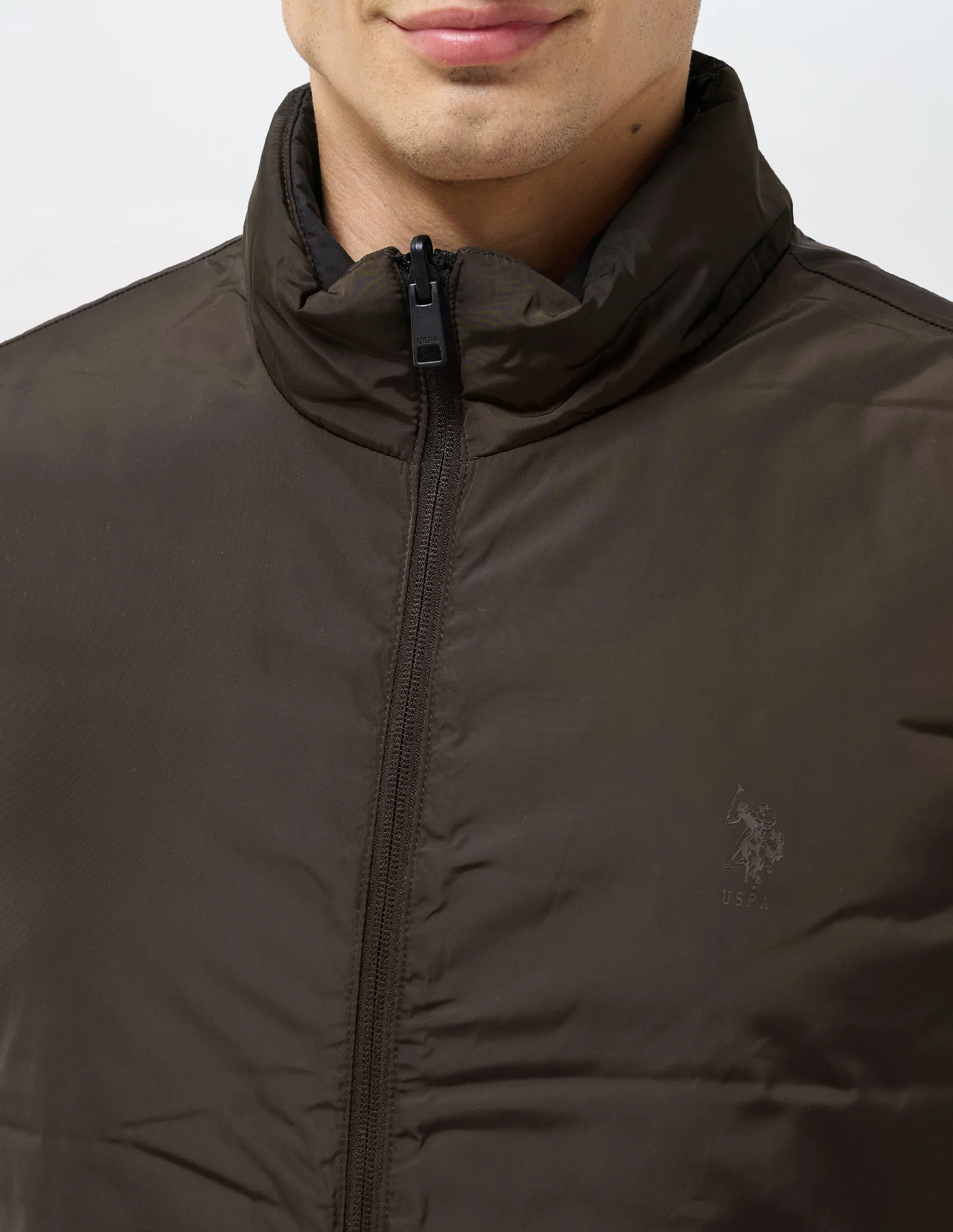 Solid Regular Fit Reversible Jacket - Image 11