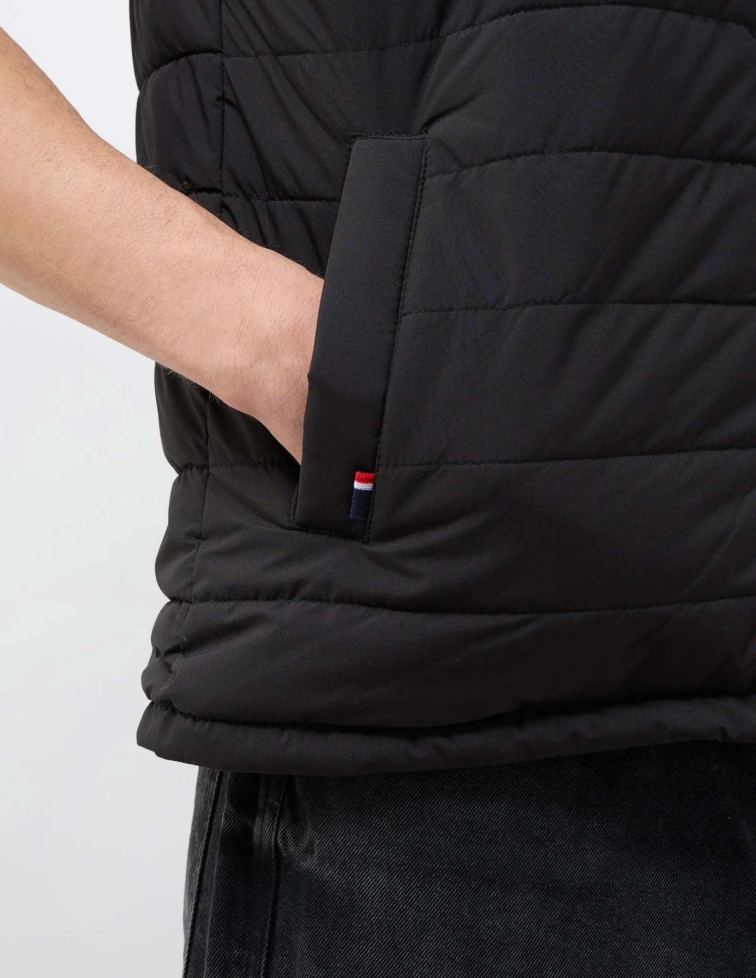 Solid Regular Fit Reversible Jacket - Image 8