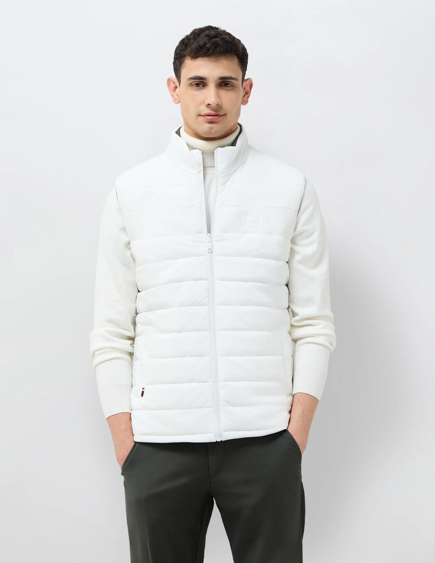Solid Regular Fit Reversible Jacket - Image 9