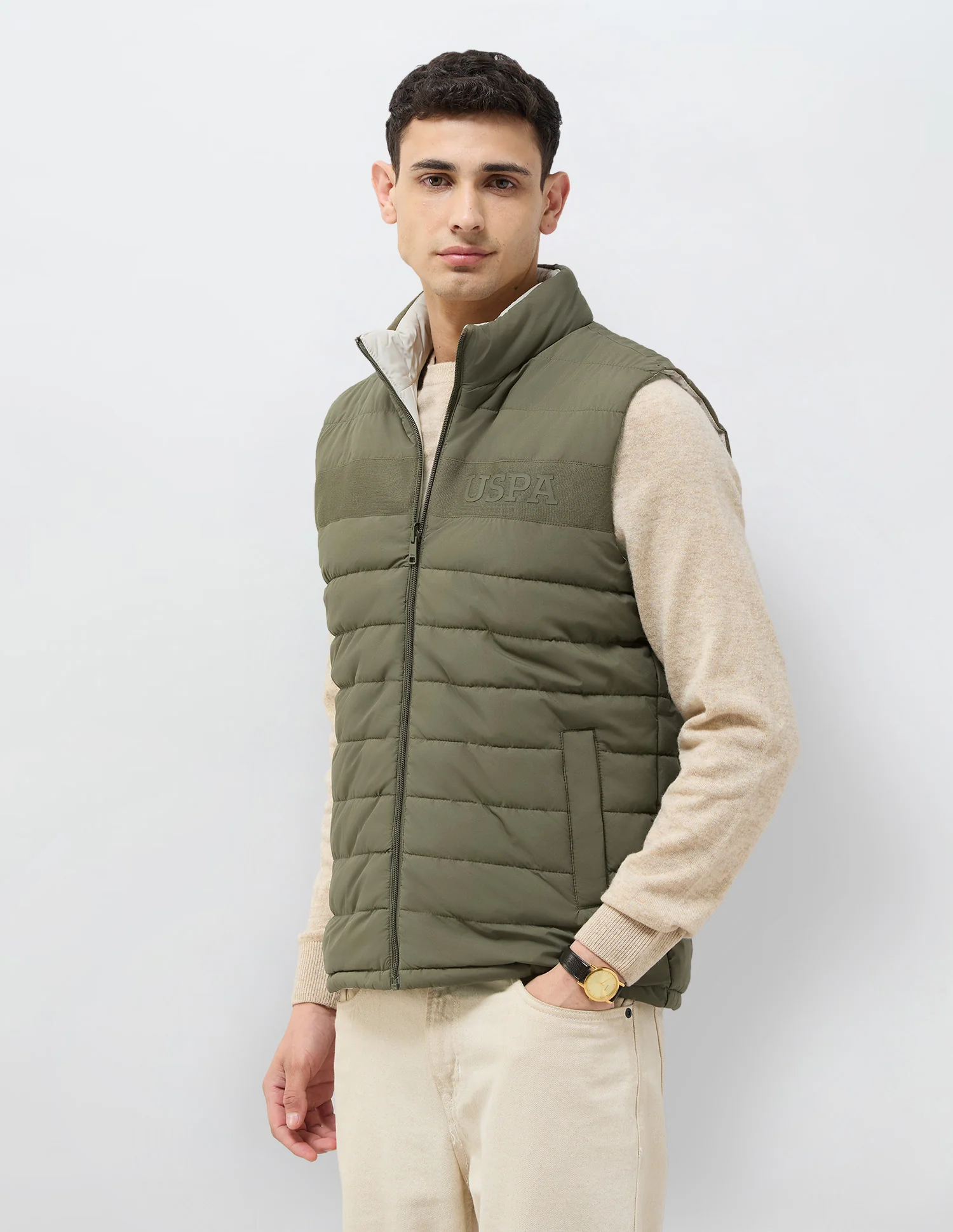 Solid Regular Fit Reversible Jacket - Image 4