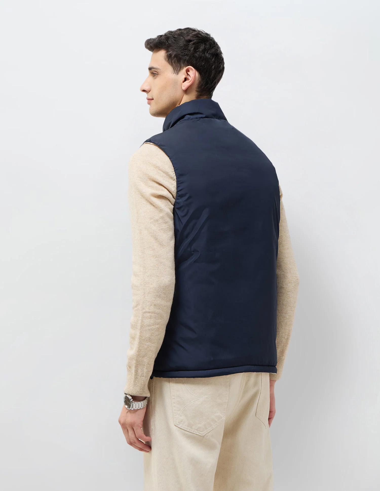Solid Regular Fit Reversible Jacket - Image 10