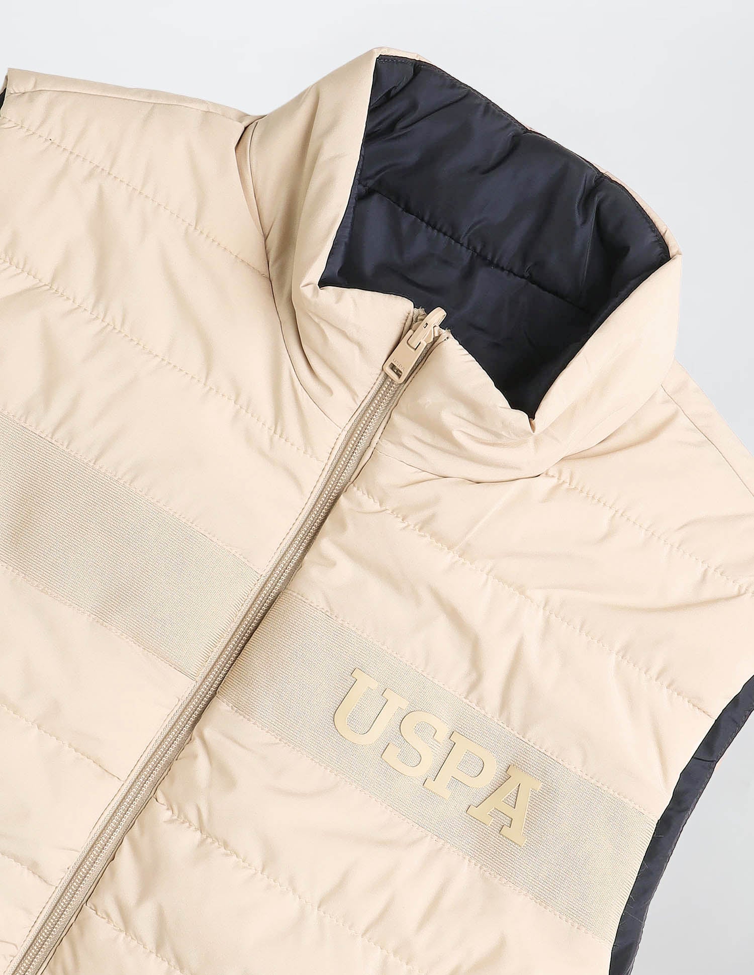 Solid Regular Fit Reversible Jacket - Image 2