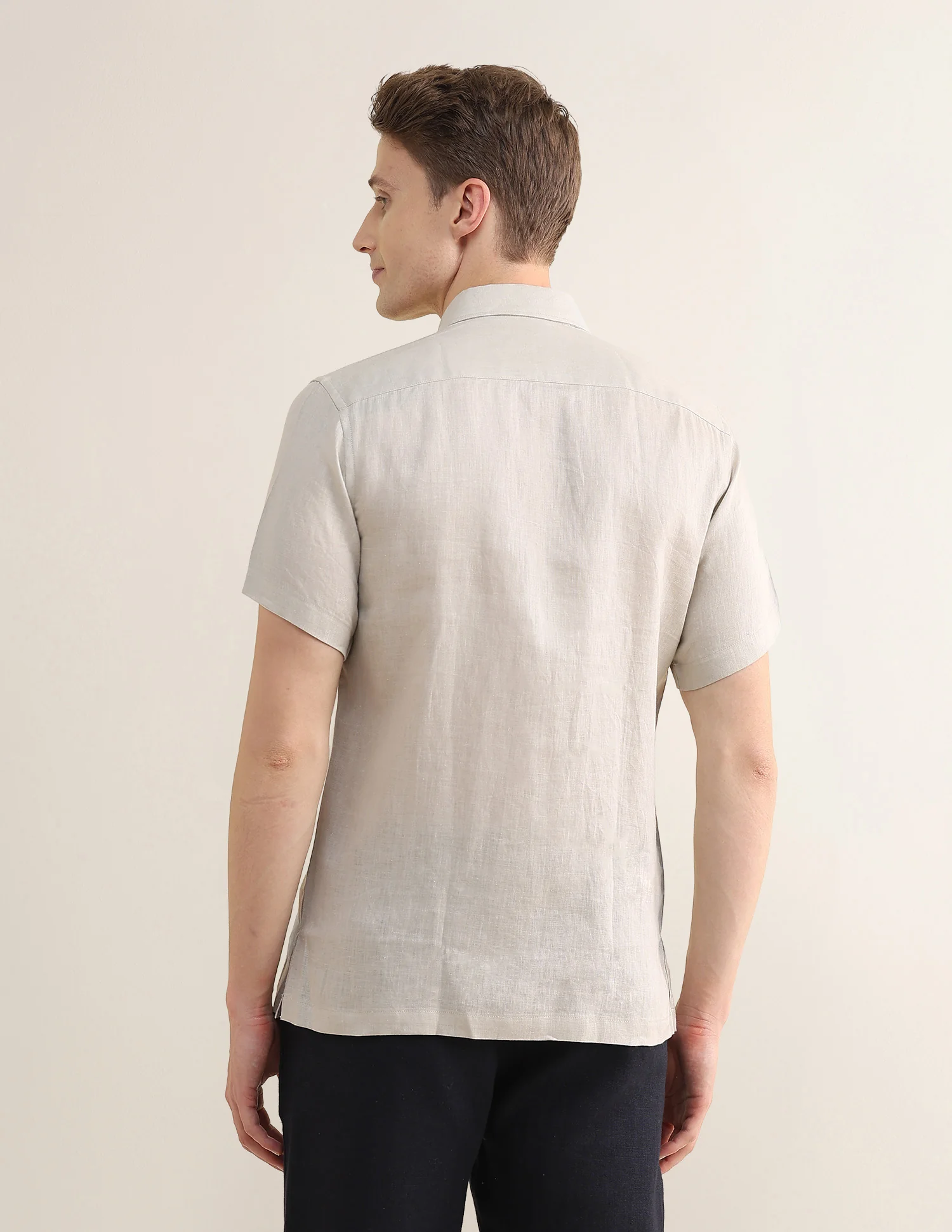 Solid Regular Fit Shirt - Image 5