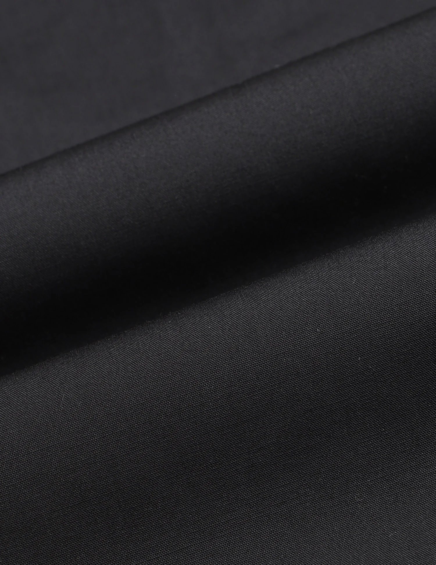 Aeris Solid Regular Fit Shirt - Image 2