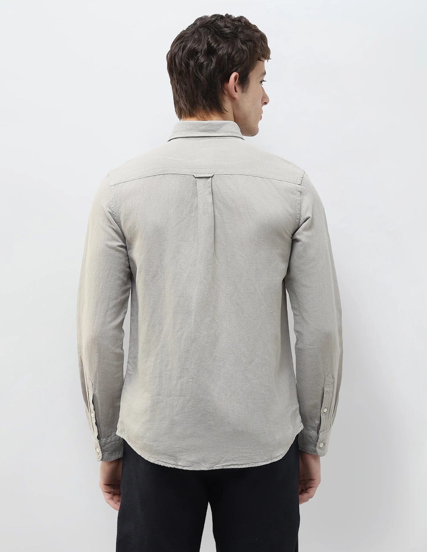 Solid Regular Fit Shirt - Image 5