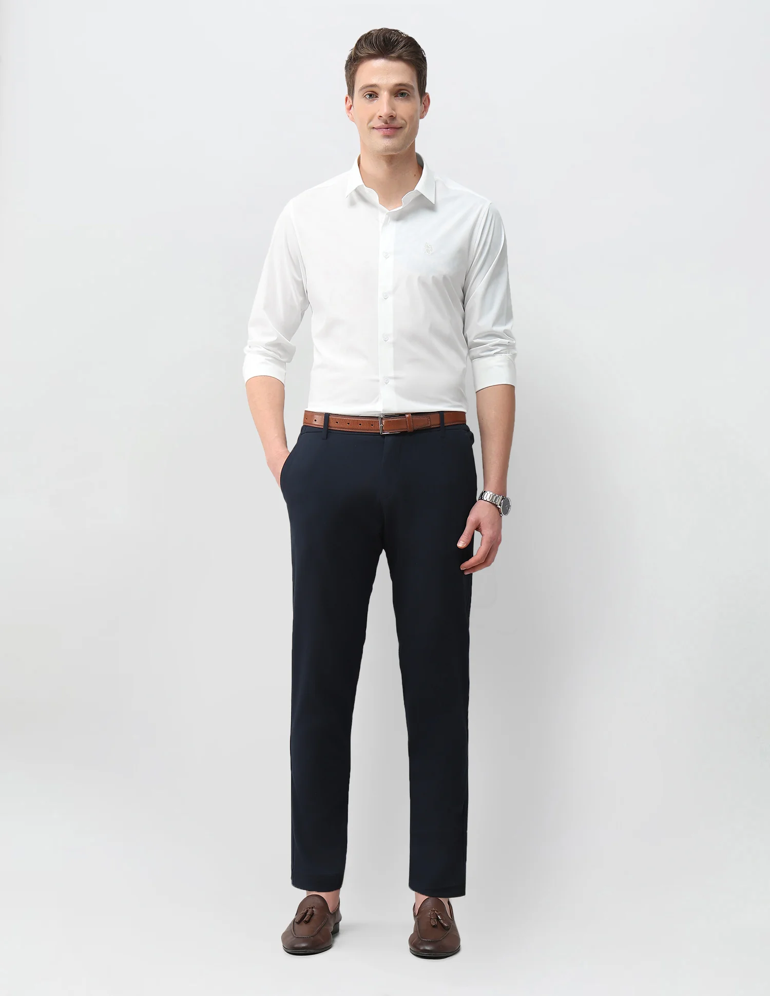 Aeris Solid Regular Fit Shirt - Image 3