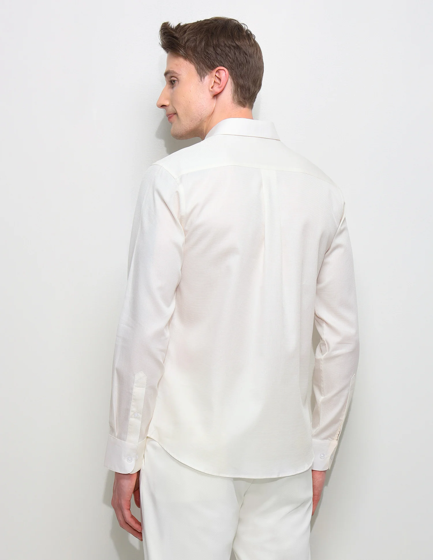 Solid Regular Fit Shirt - Image 5