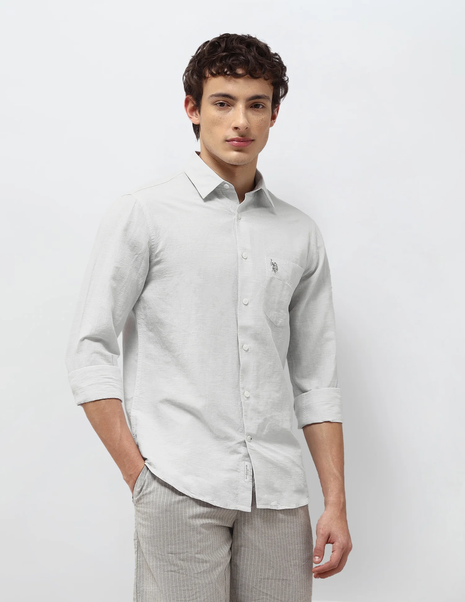 Solid Regular Fit Shirt - Image 4