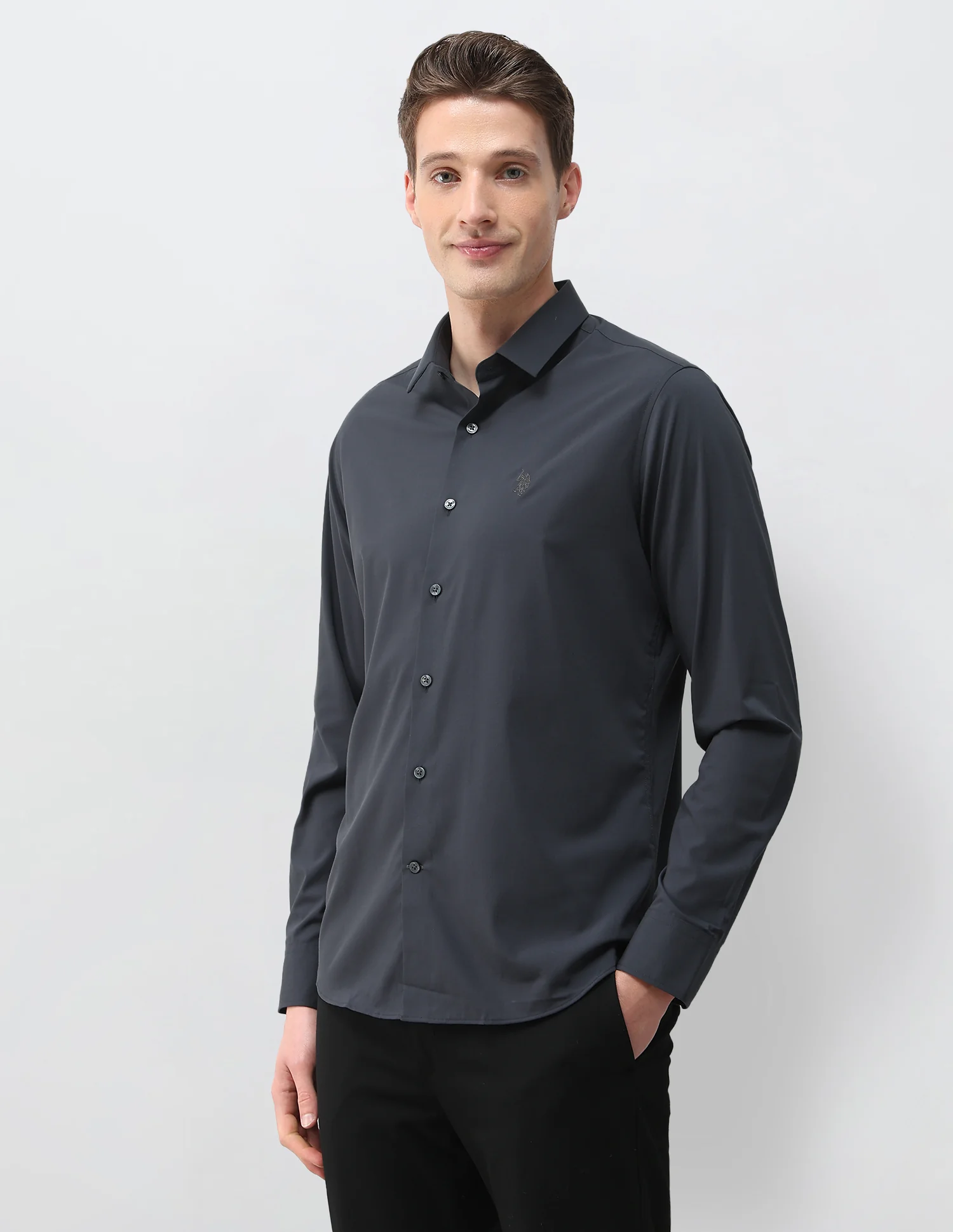 Aeris Solid Regular Fit Shirt - Image 4
