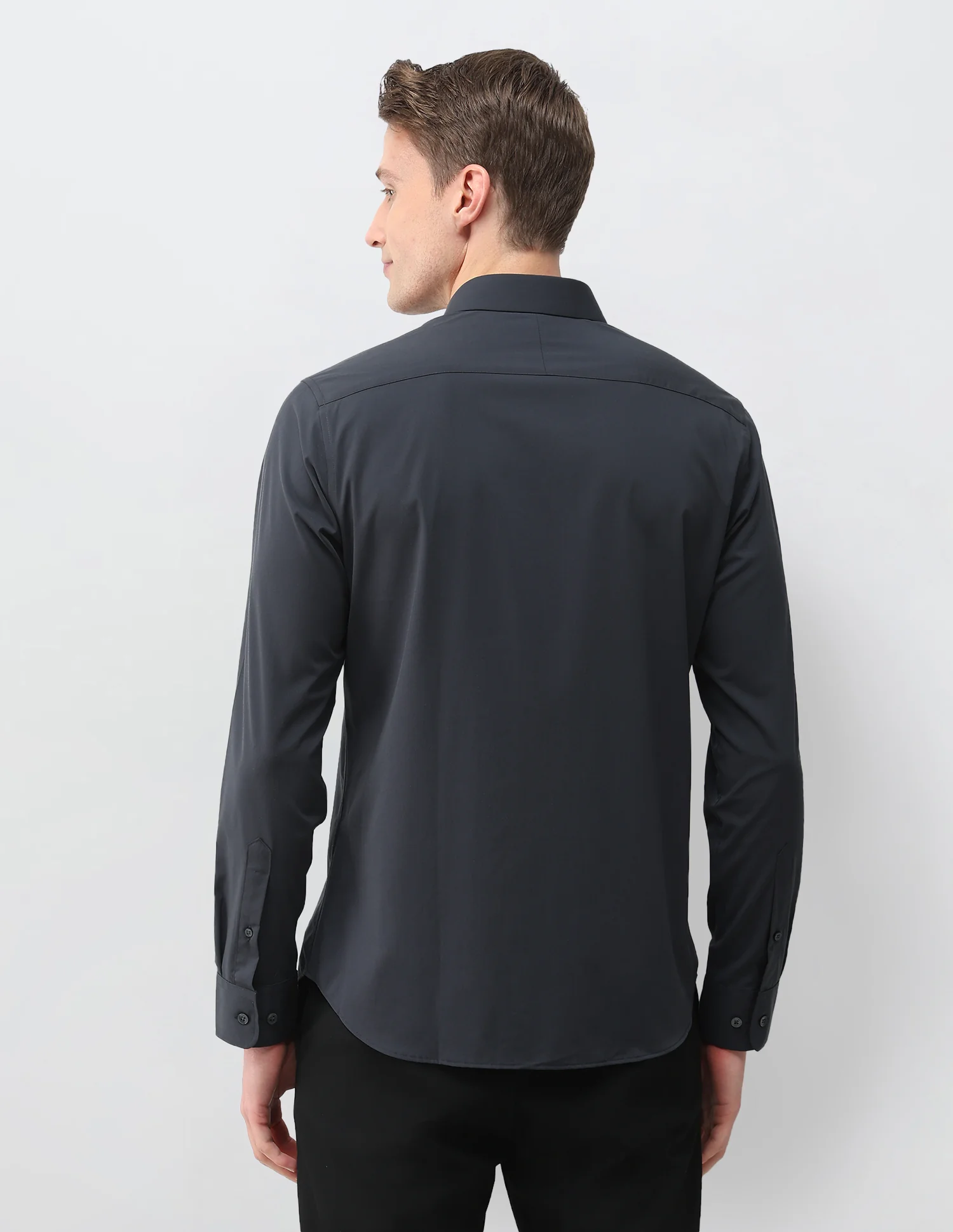 Aeris Solid Regular Fit Shirt - Image 5