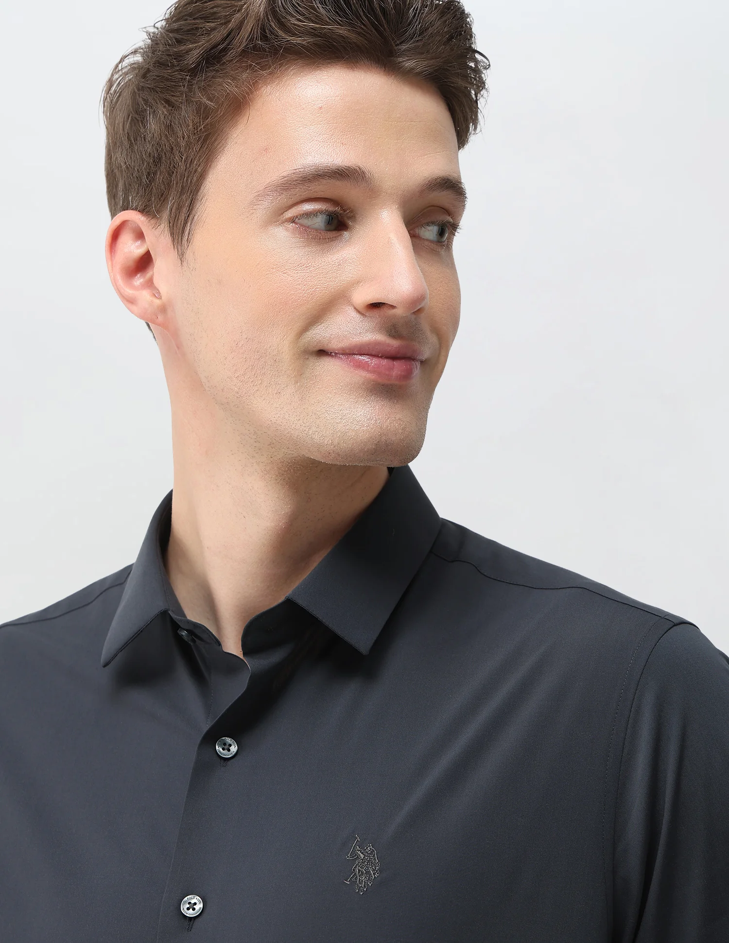 Aeris Solid Regular Fit Shirt - Image 7