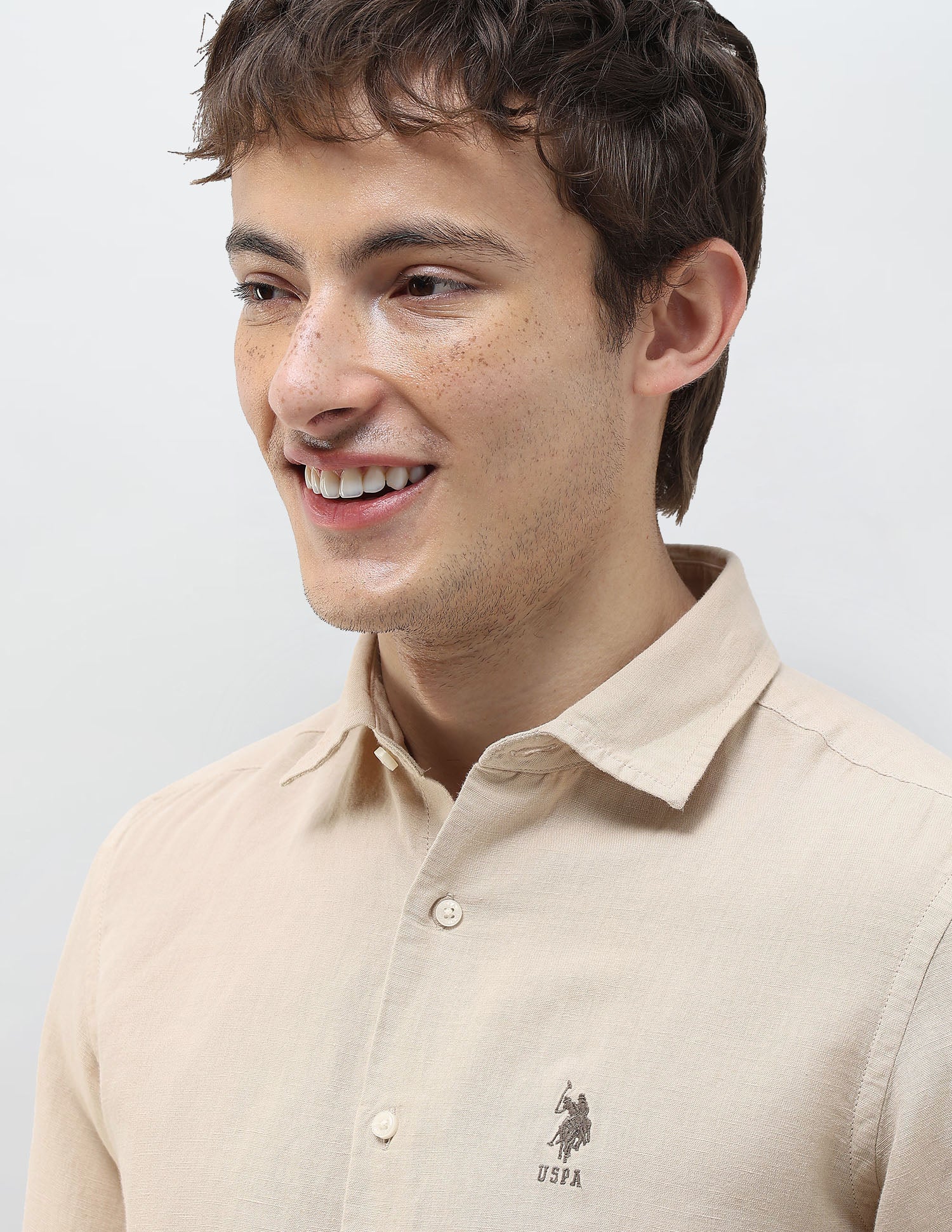 Solid Regular Fit Shirt - Image 7