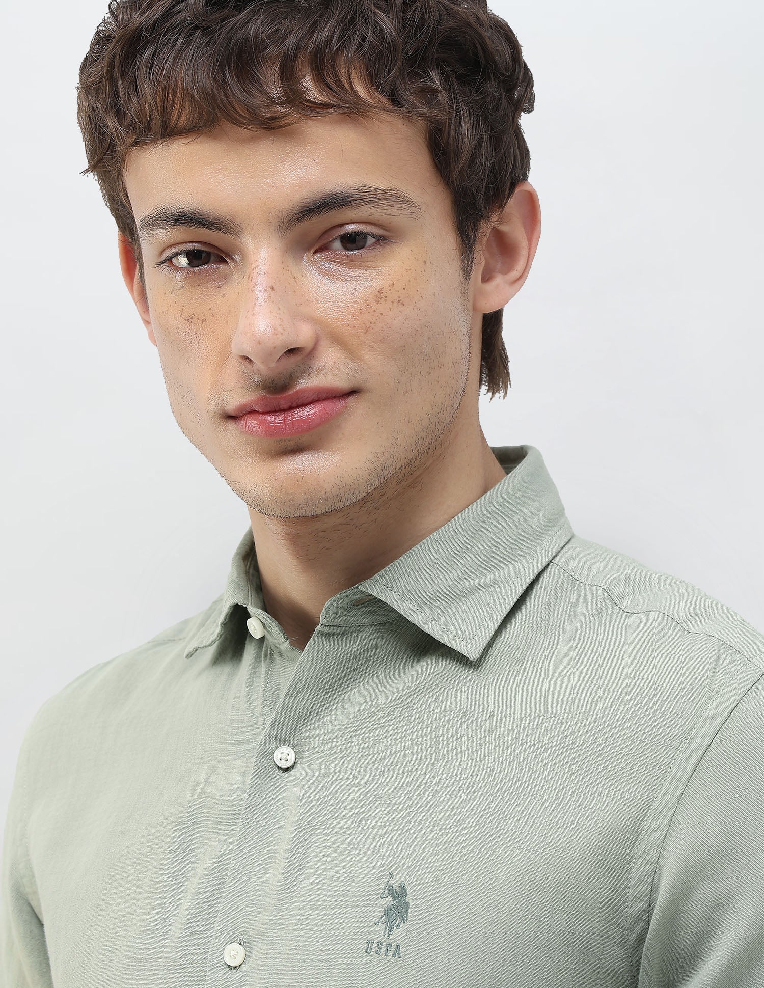 Solid Regular Fit Shirt - Image 7