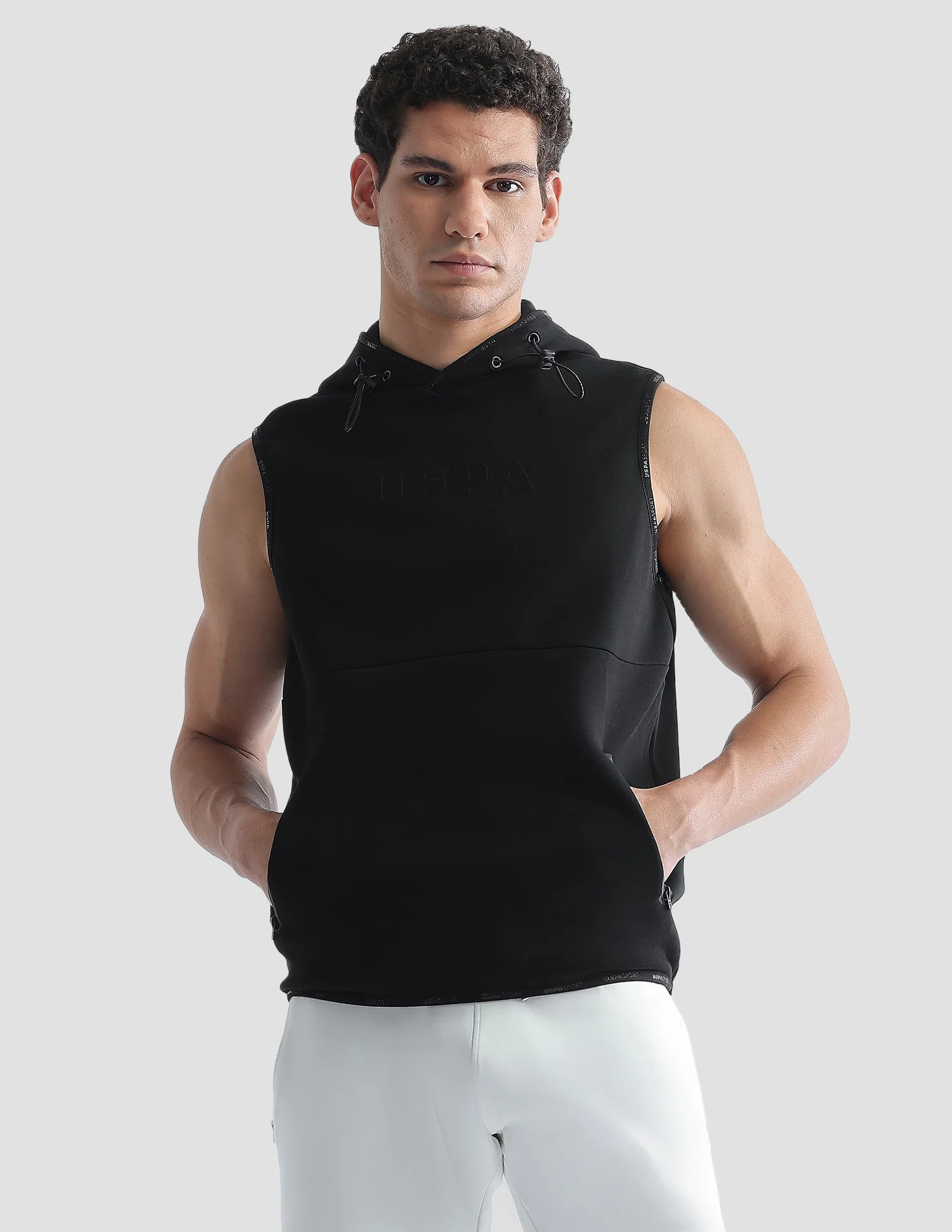 Solid Regular Fit Zipper Active Sweatshirt
