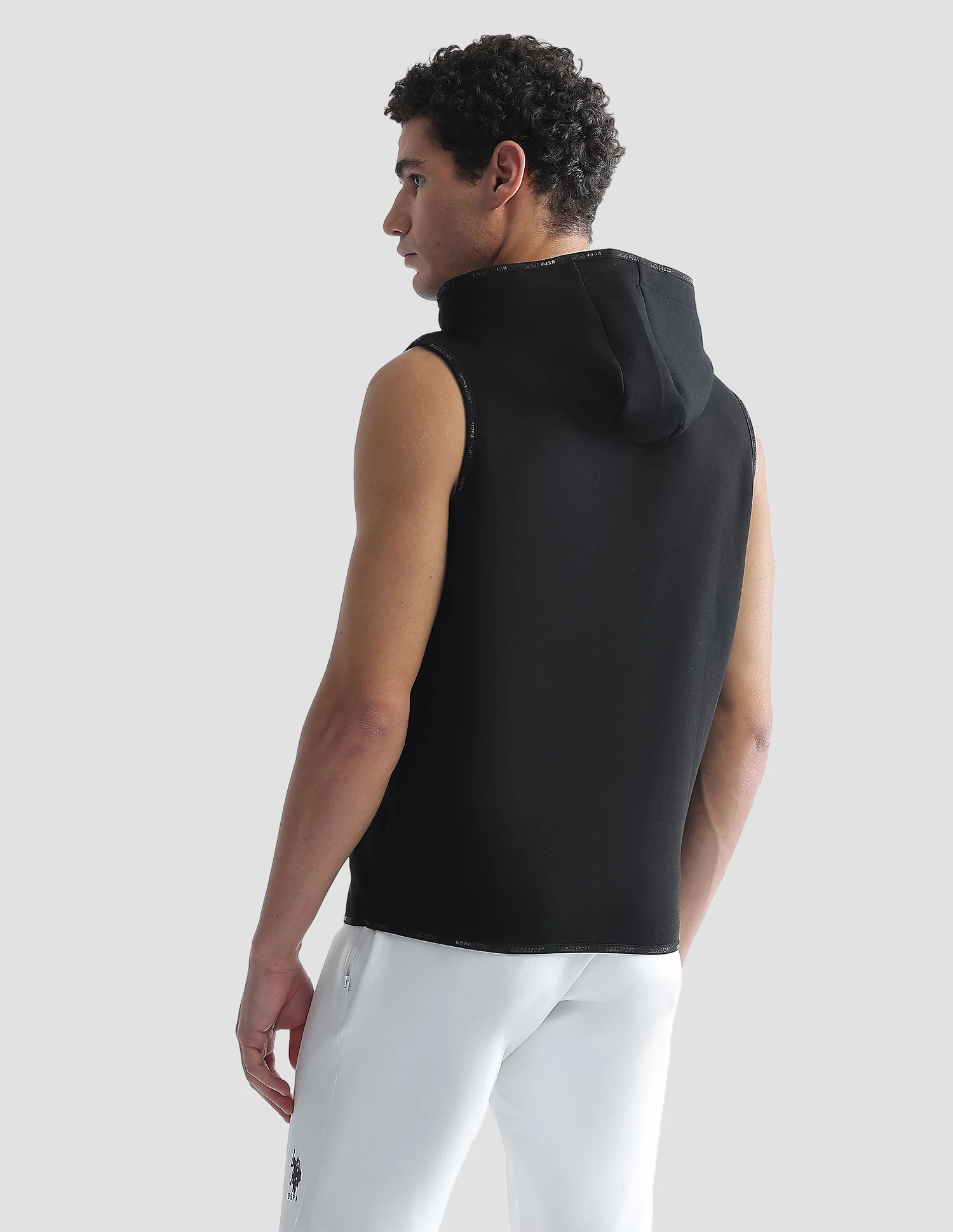 Solid Regular Fit Zipper Active Sweatshirt - Image 5