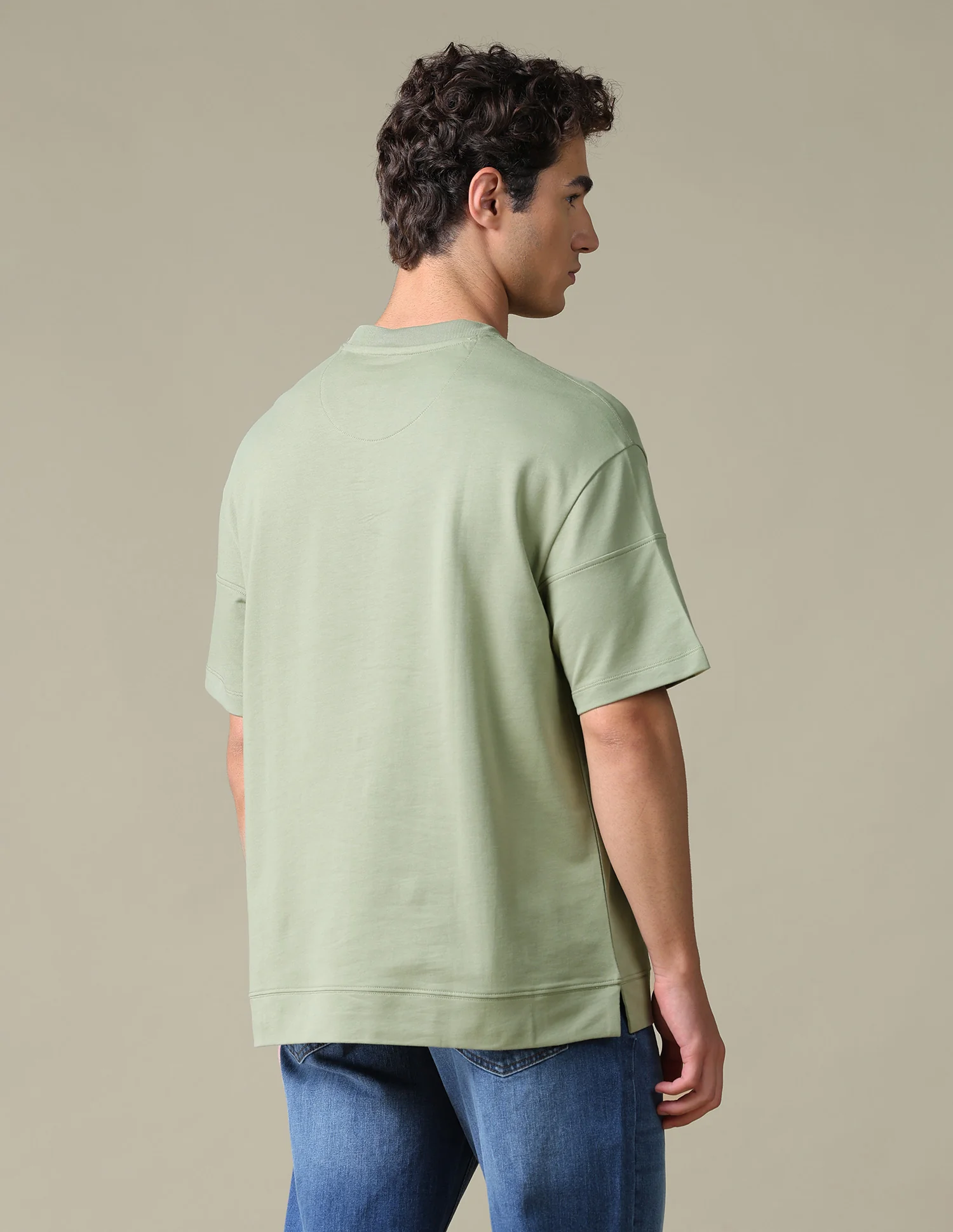 Solid Relaxed Fit T-Shirt - Image 5
