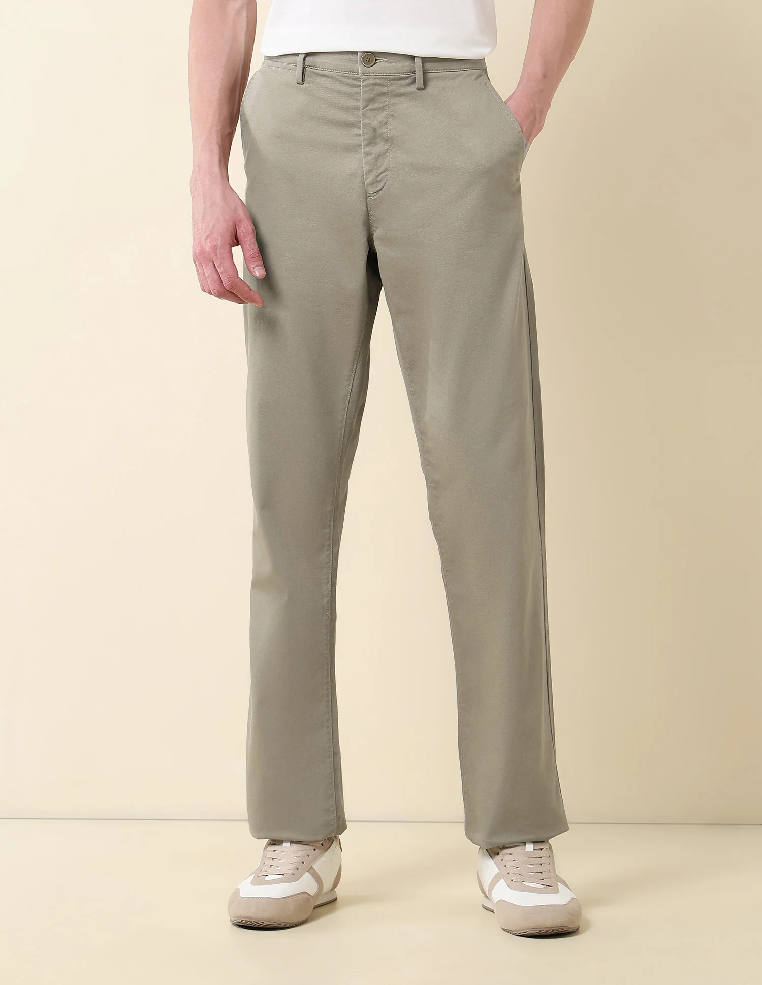 Solid Riley Straight Fit Twill Trousers