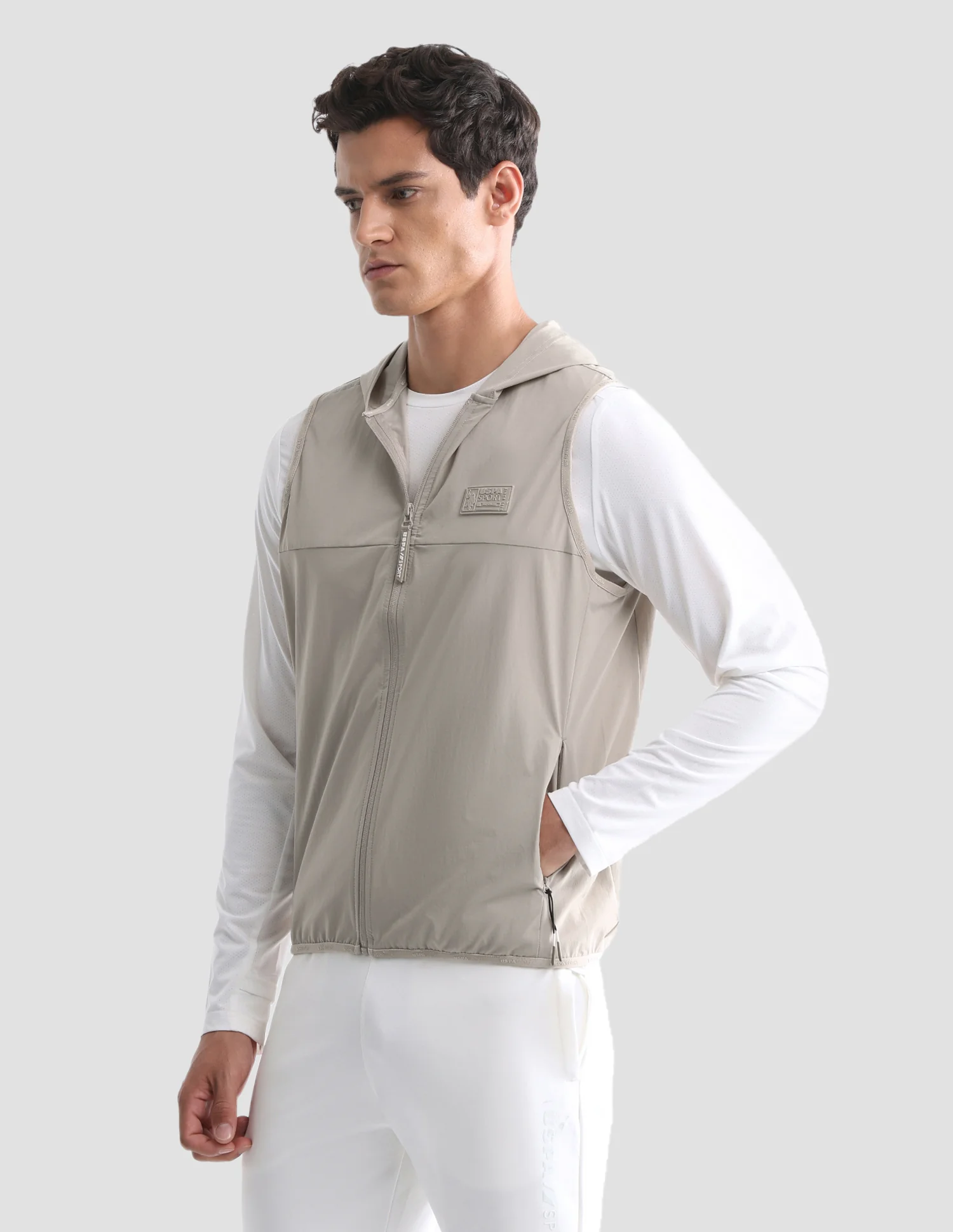 Solid Sleeveless Active Jacket - Image 8