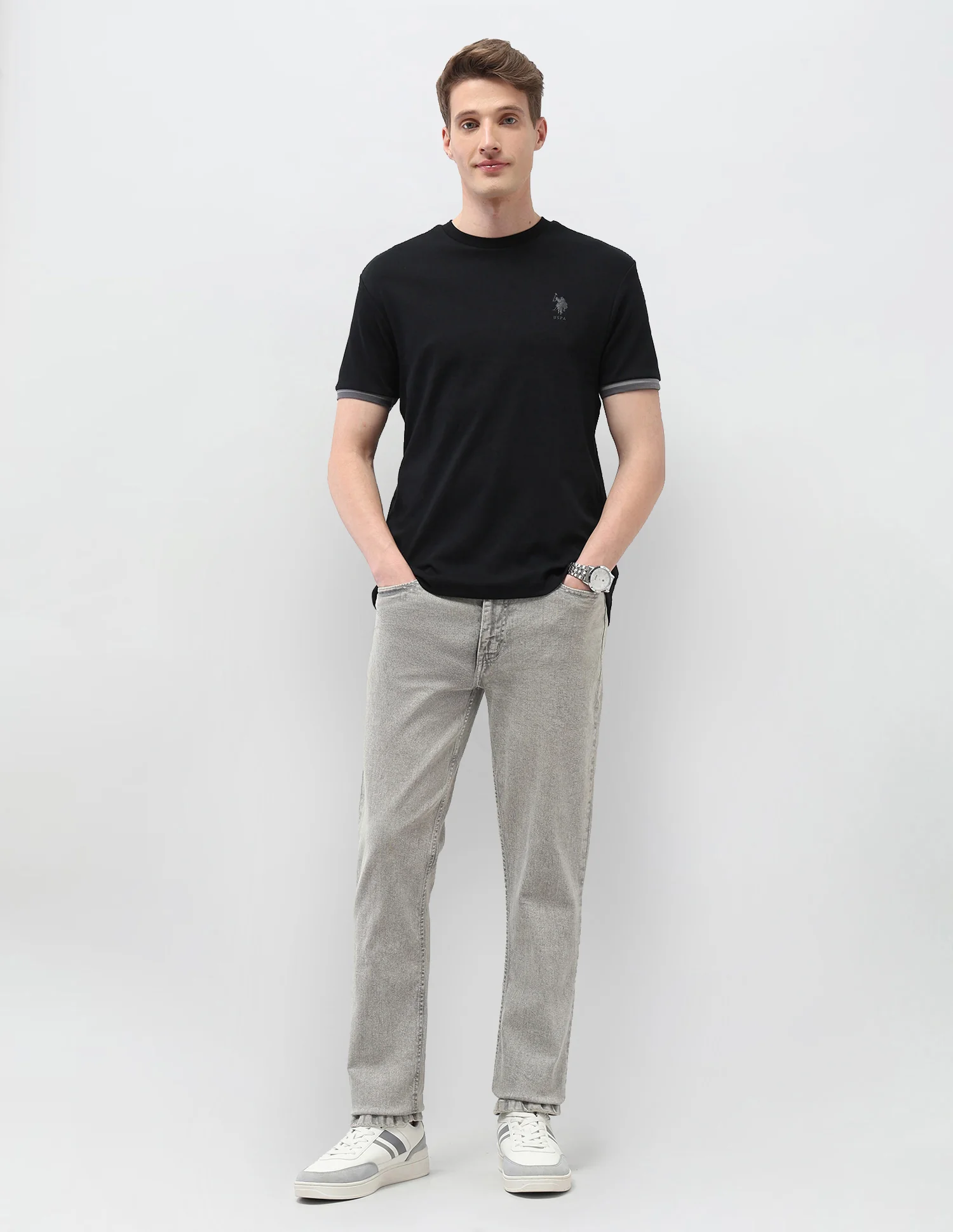 Solid Slim Fit Black & Gold T-Shirt - Image 3