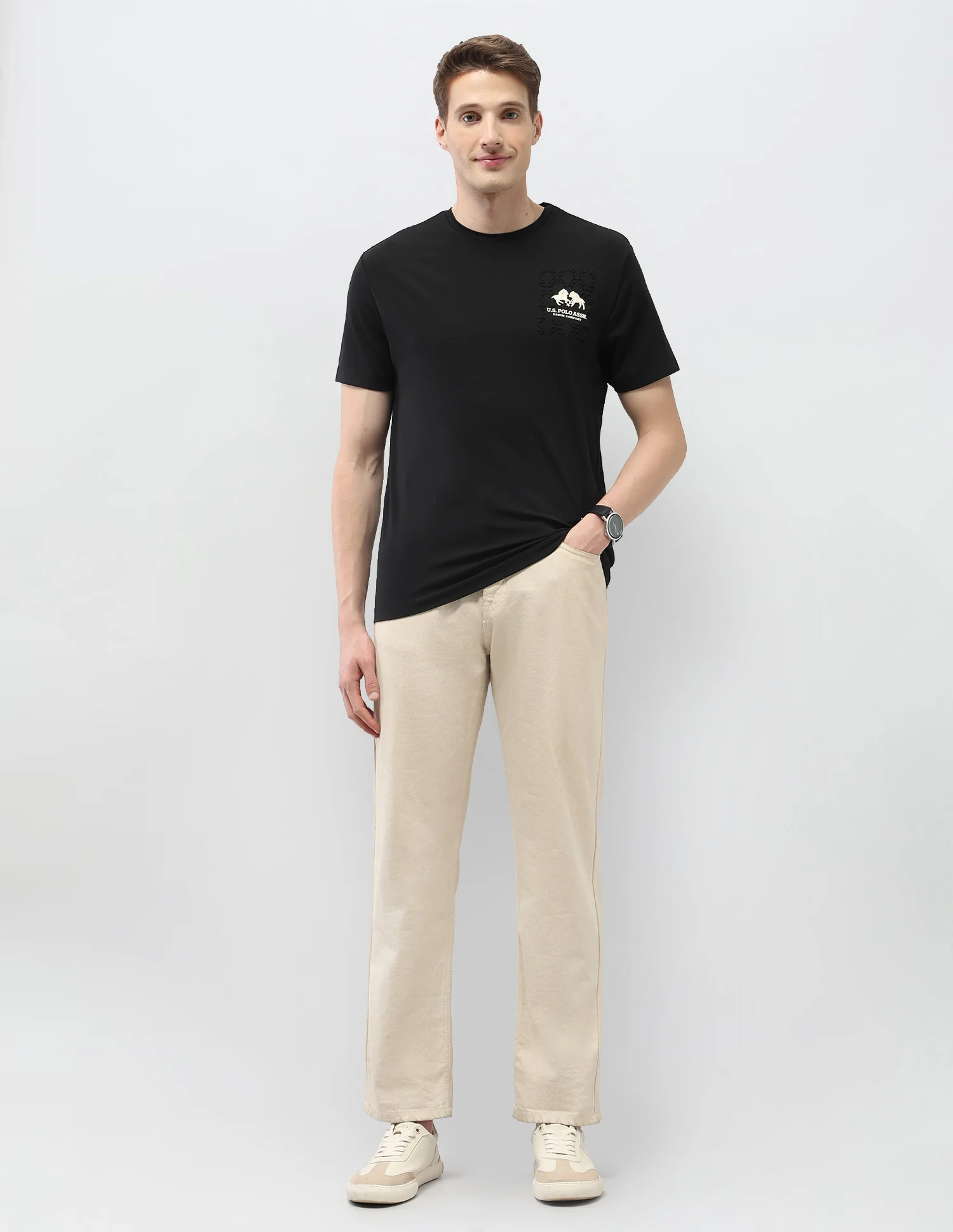 Solid Slim Fit Black & Gold T-Shirt - Image 3