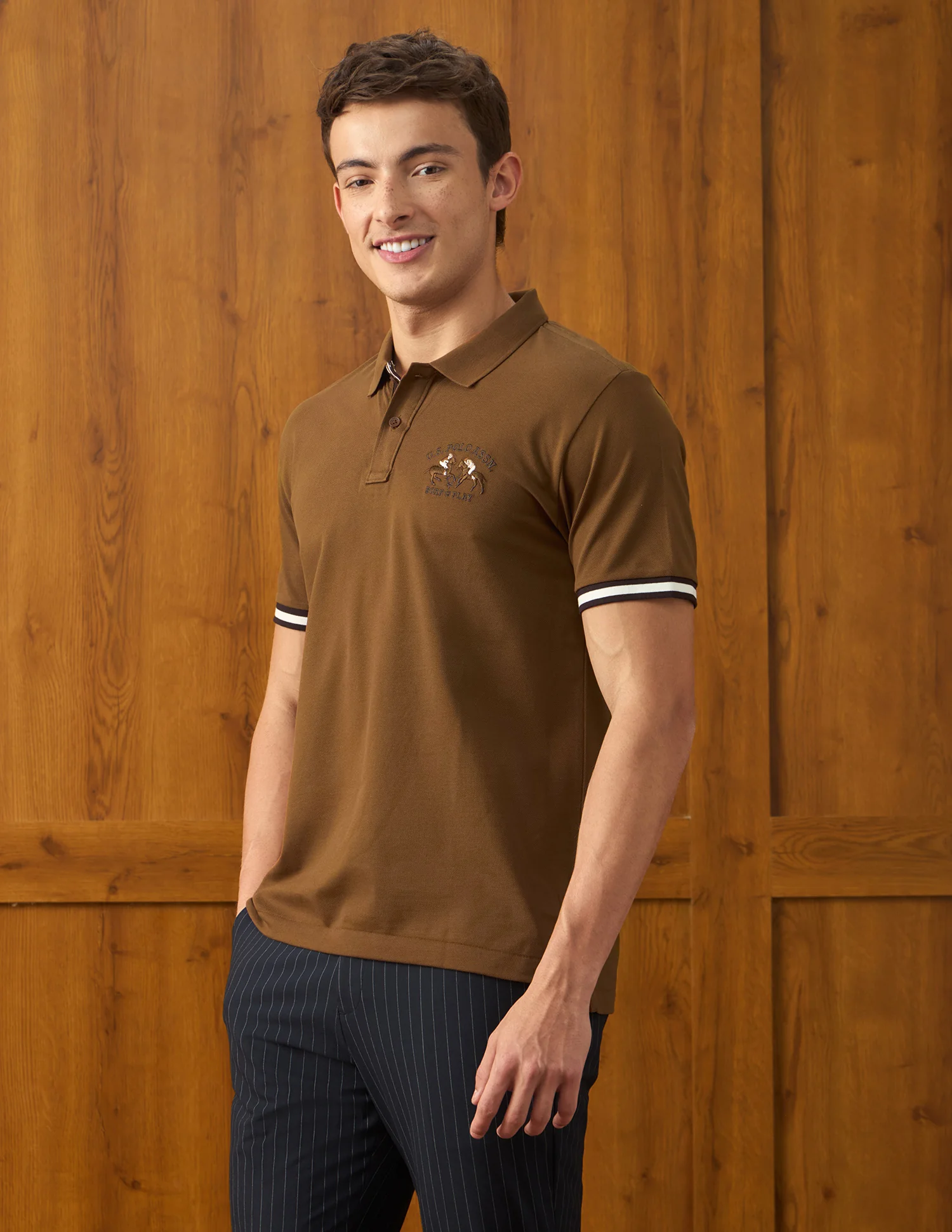 Solid Slim Fit Polo Shirt - Image 4