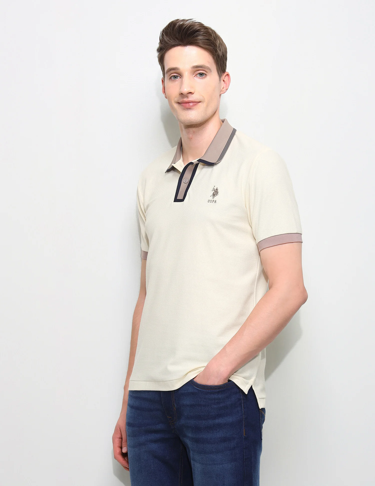 Solid Slim Fit Polo Shirt - Image 4