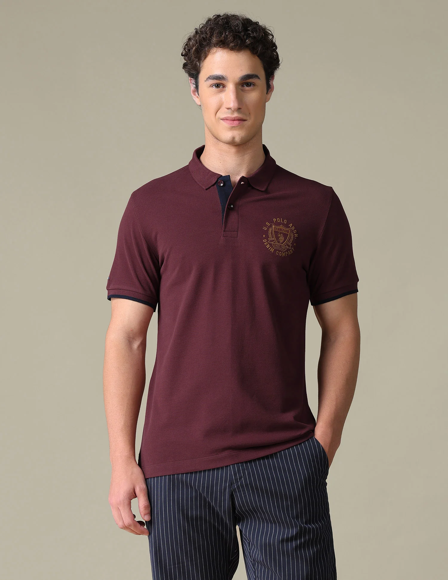 Solid Slim Fit Polo Shirt - Image 6