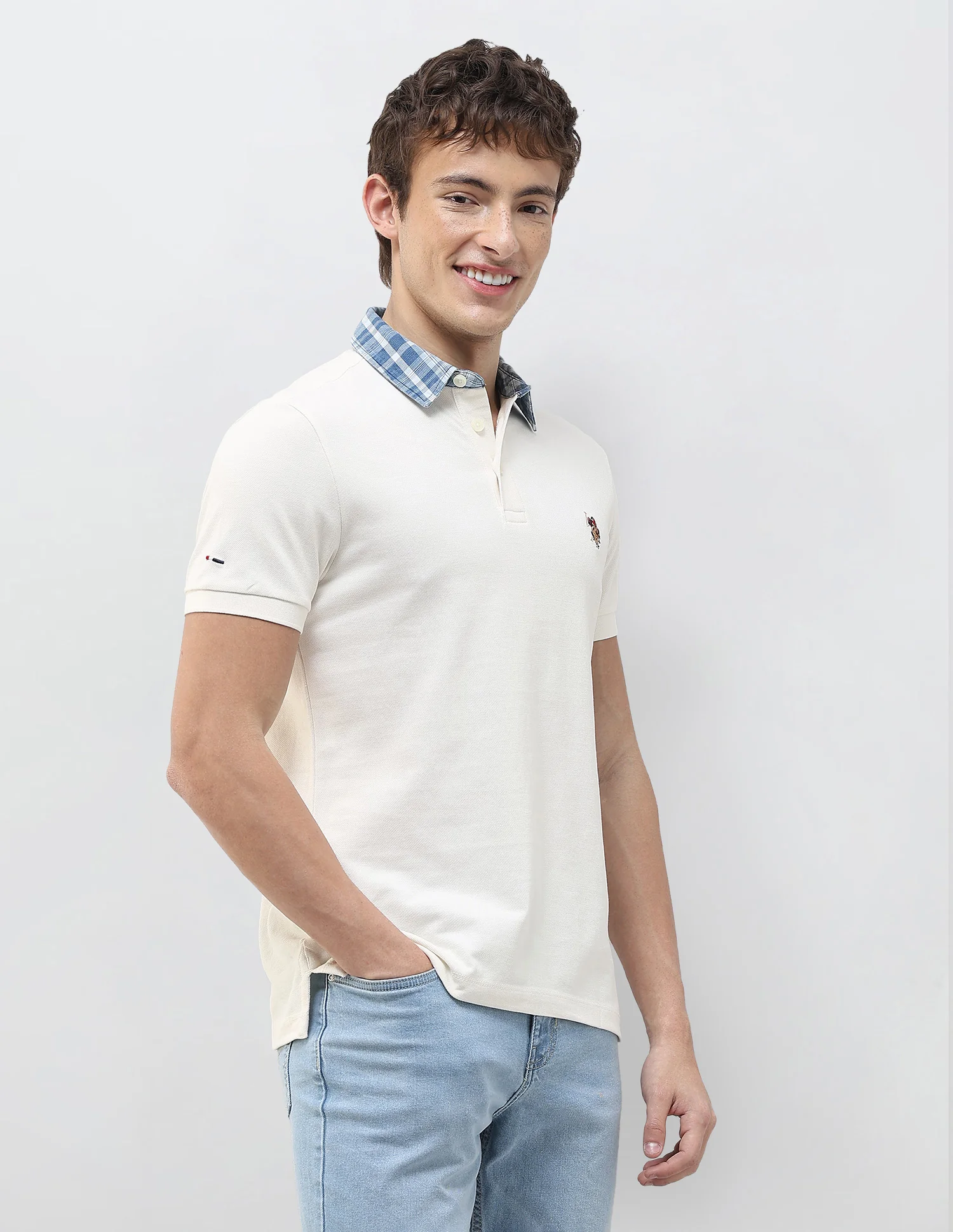 Solid Slim Fit Polo Shirt - Image 4