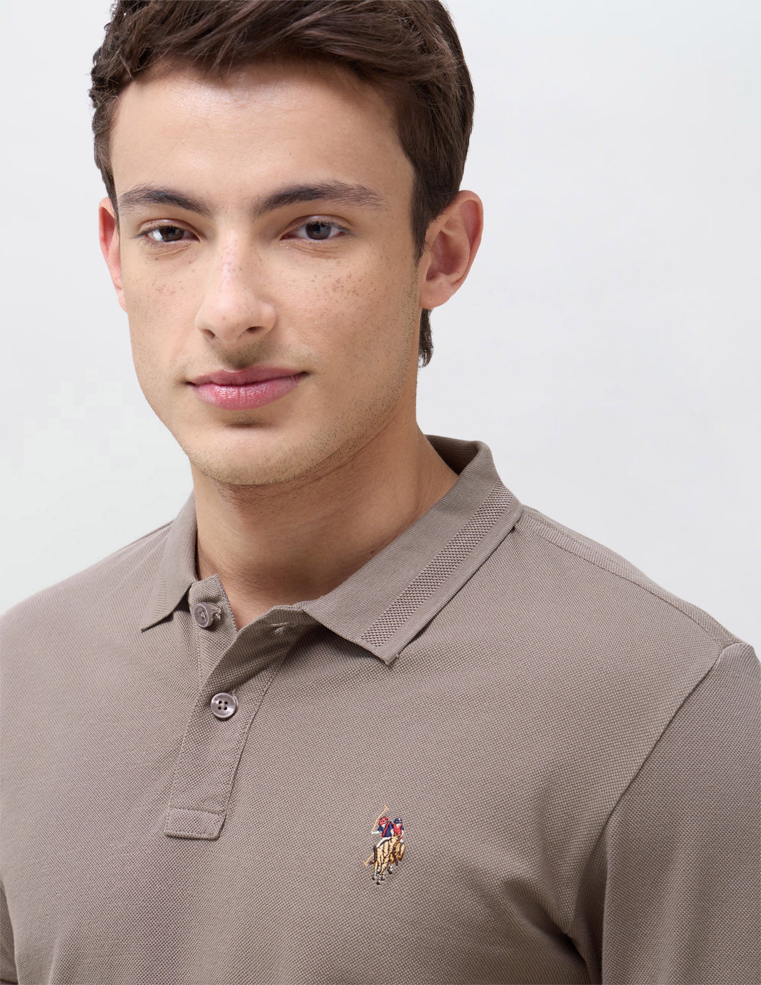 Solid Slim Fit Polo Shirt - Image 7