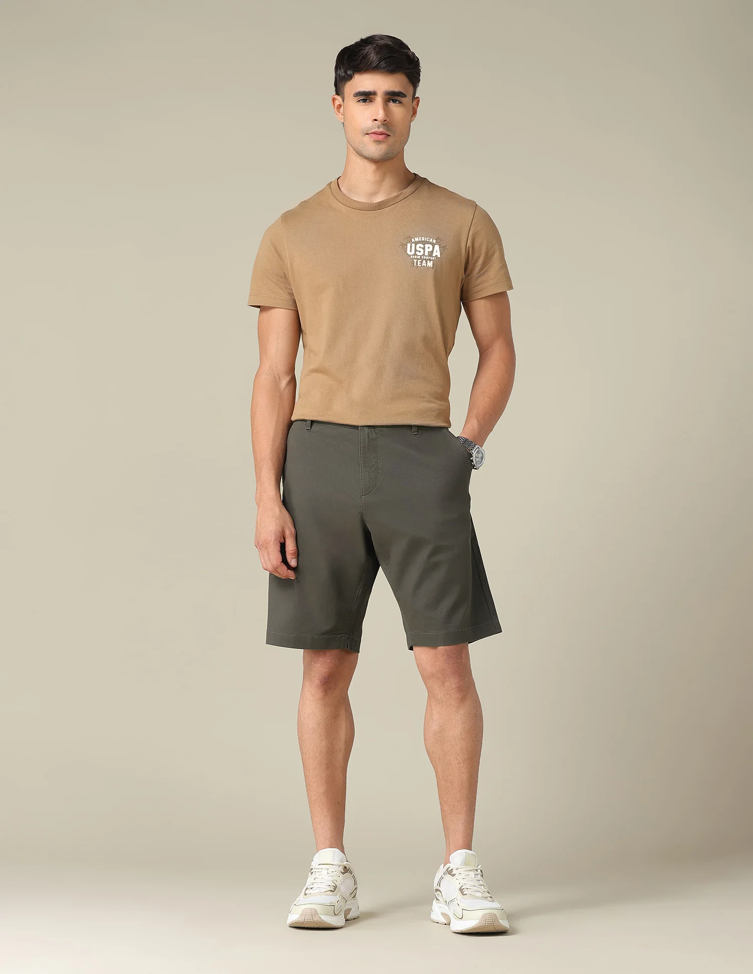 Solid Slim Fit Shorts - Image 3