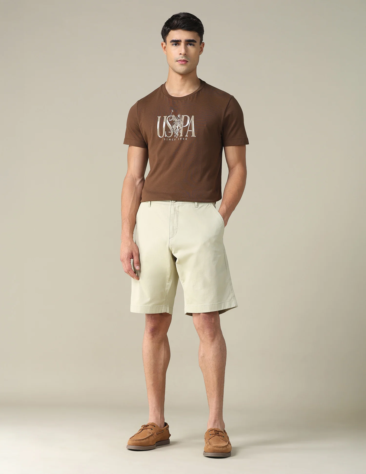 Solid Slim Fit Shorts - Image 3