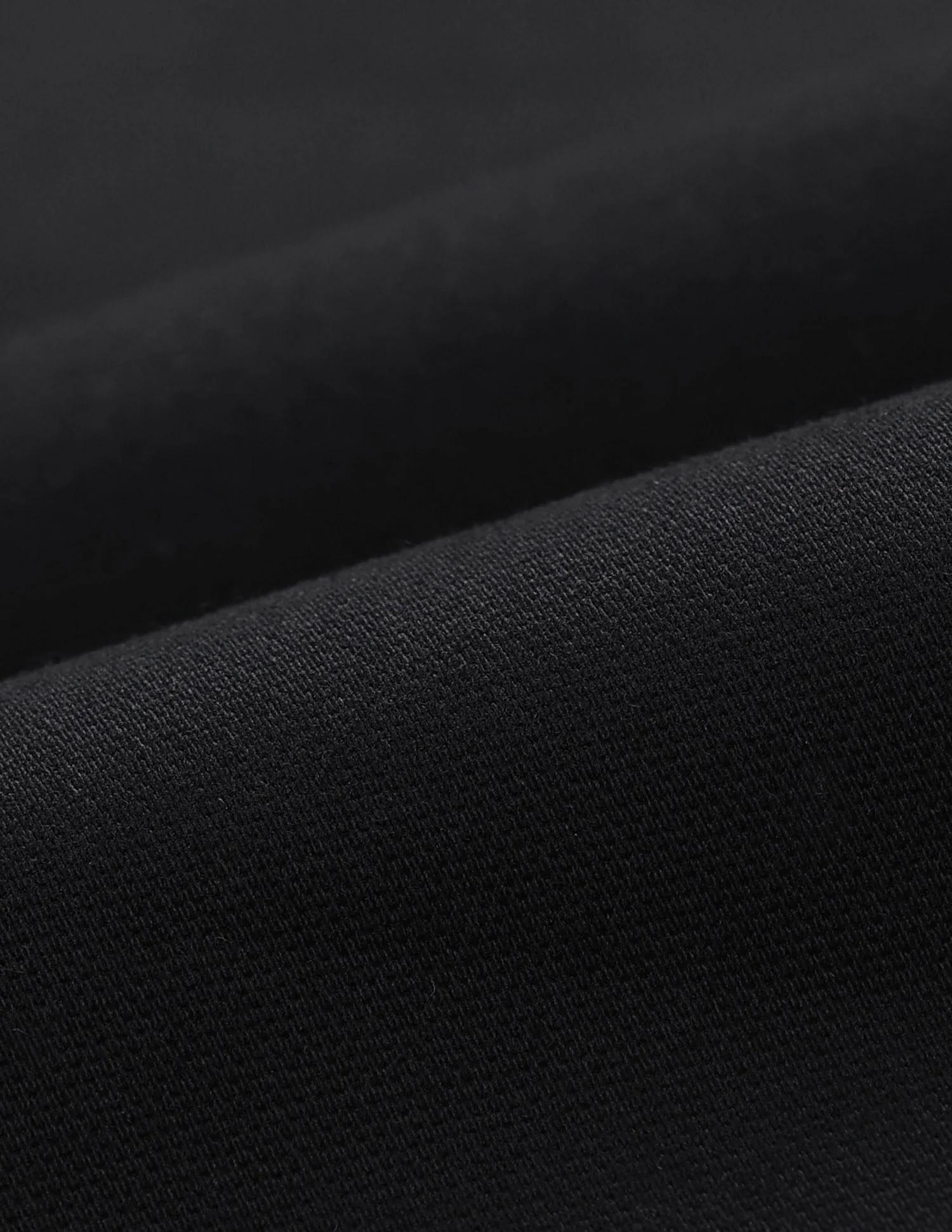 Solid Slim Fit Shorts - Image 2
