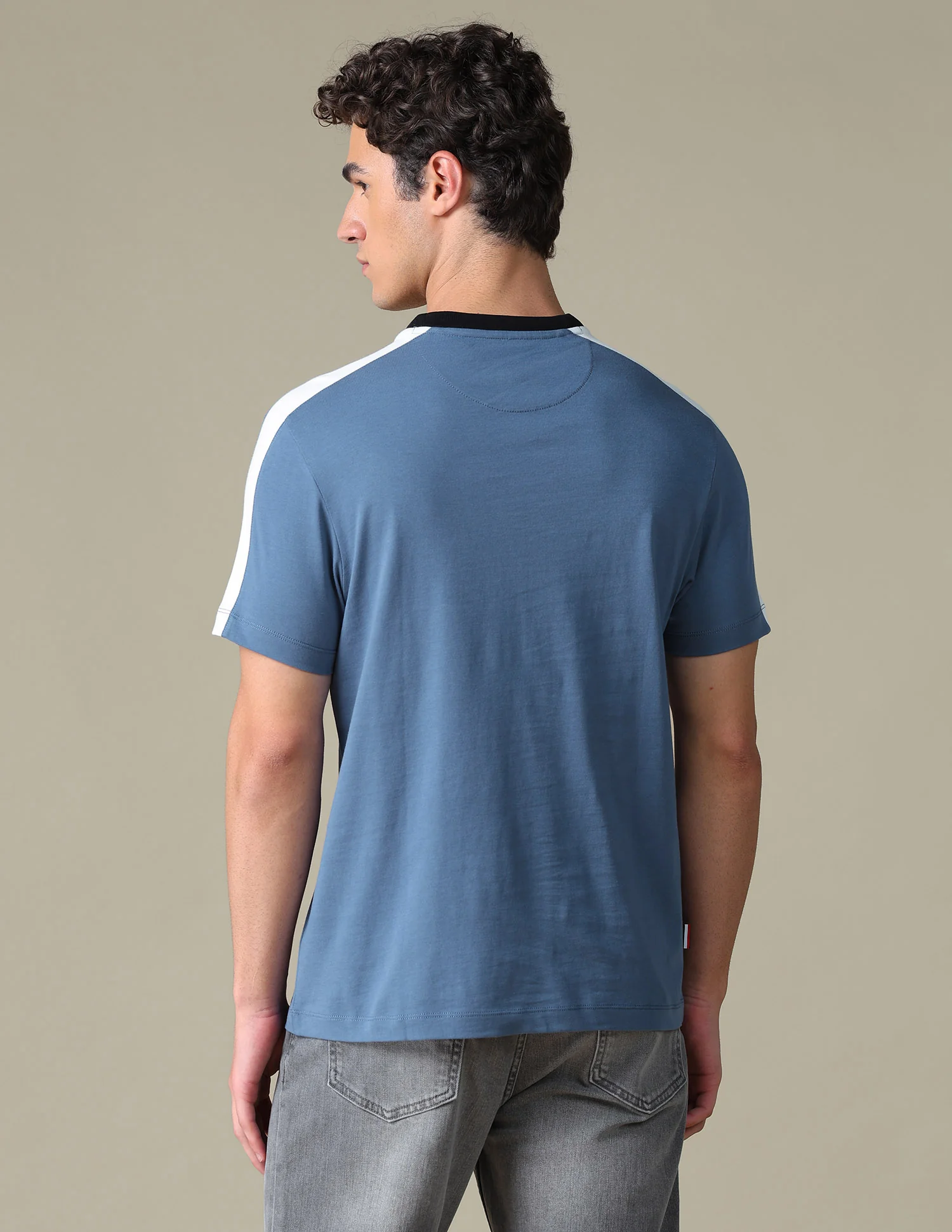 Solid Slim Fit T-Shirt - Image 5