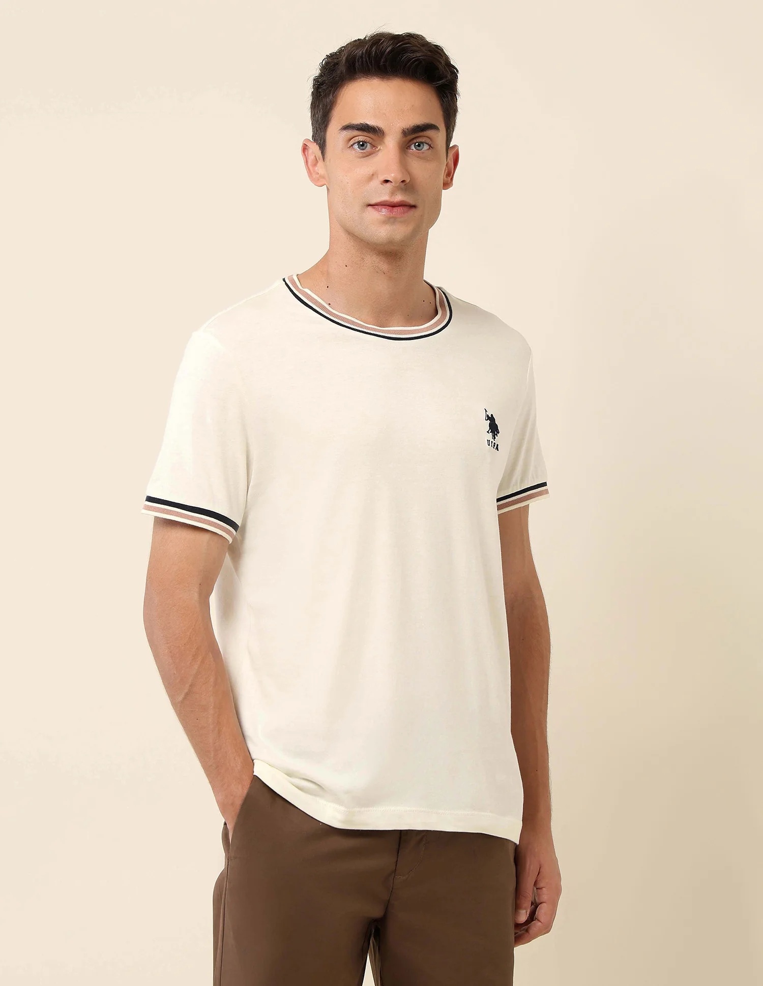 Solid Slim Fit T- Shirt - Image 4