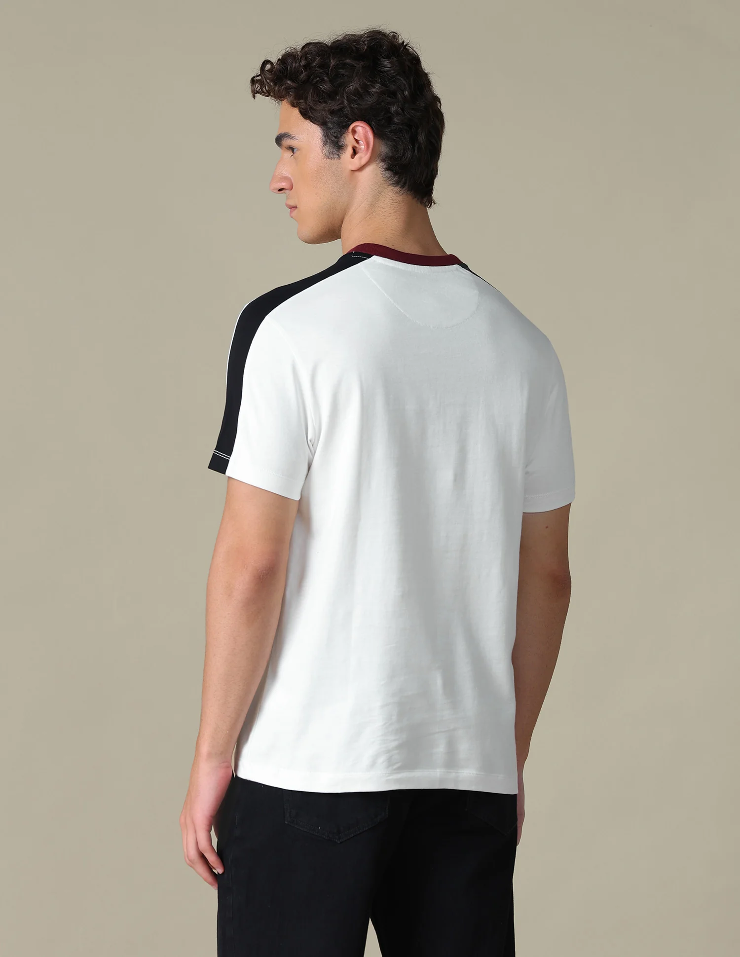 Solid Slim Fit T-Shirt - Image 5